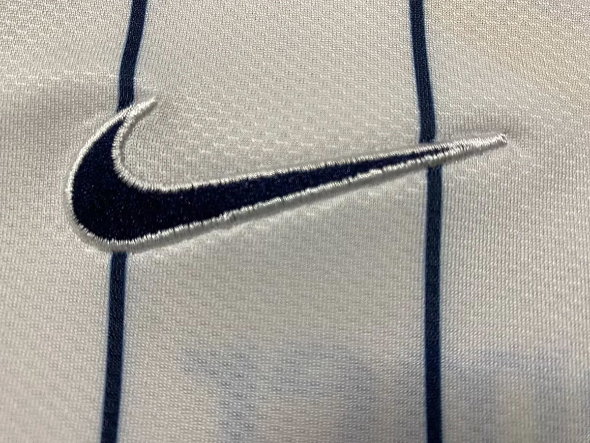 Retro C.F. Monterrey 09/10 Away Kit