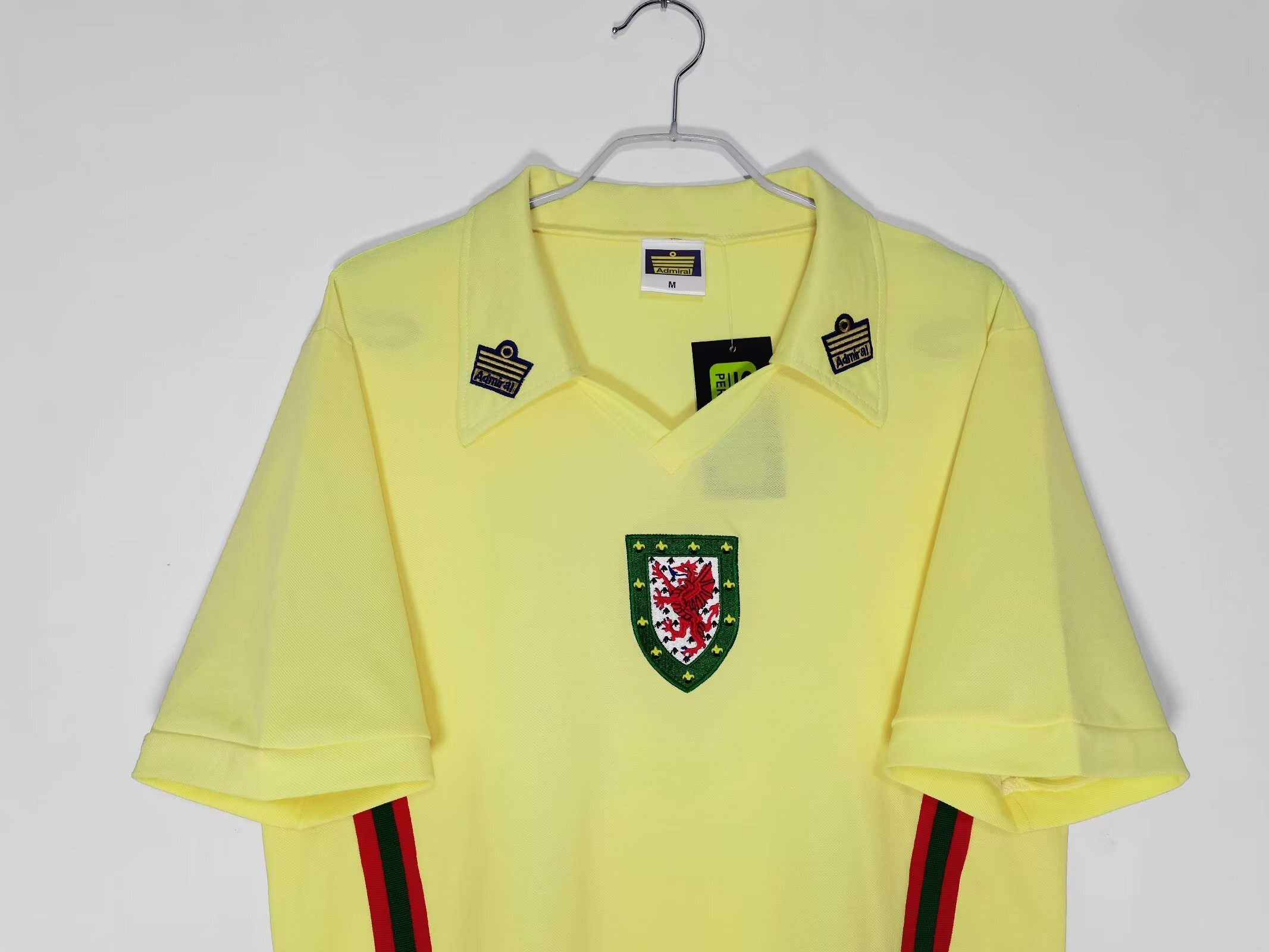 Retro 1976-79 Wales Away Jersey S-XXL