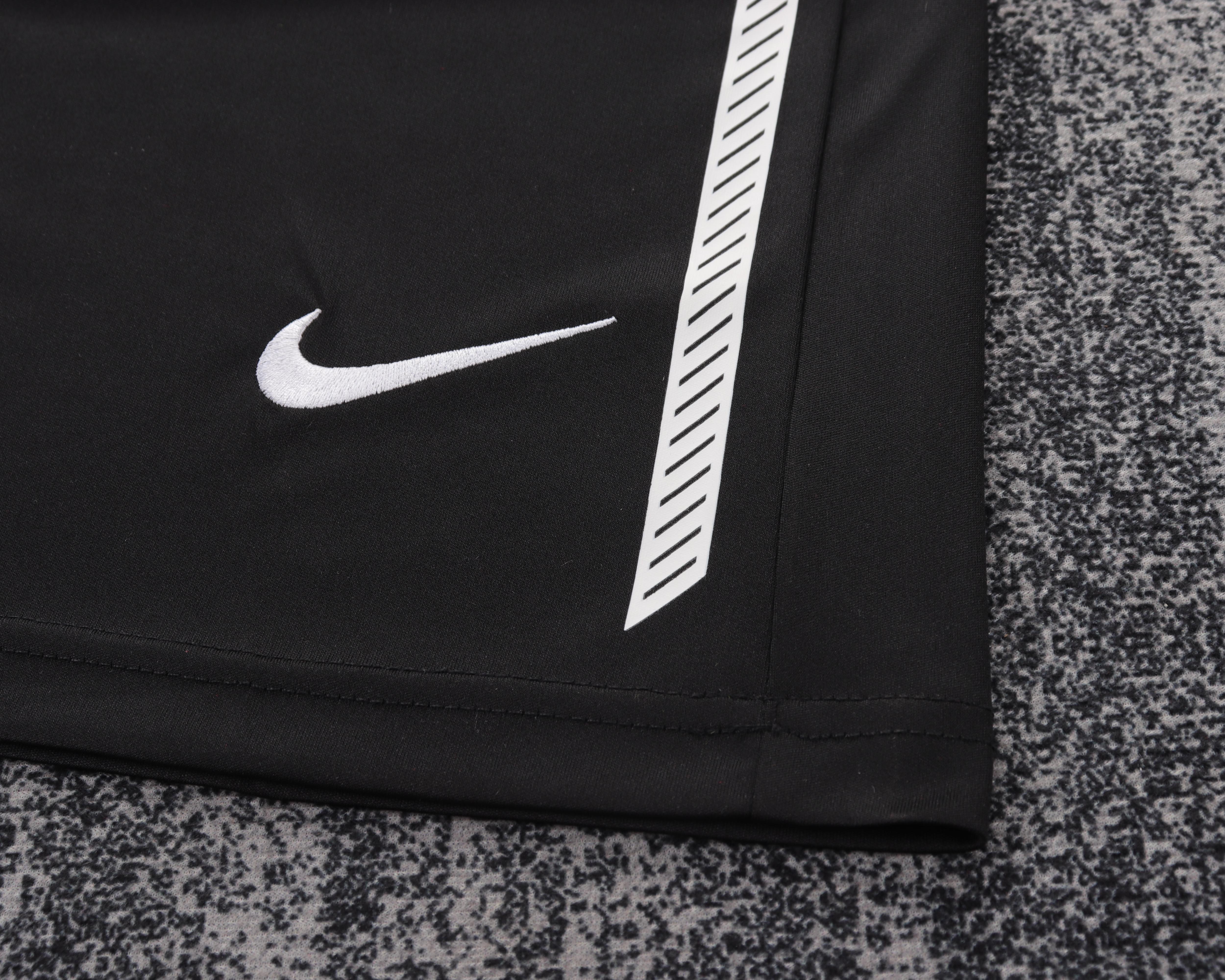 Kids Retro Man Utd 11/12 Away UCL