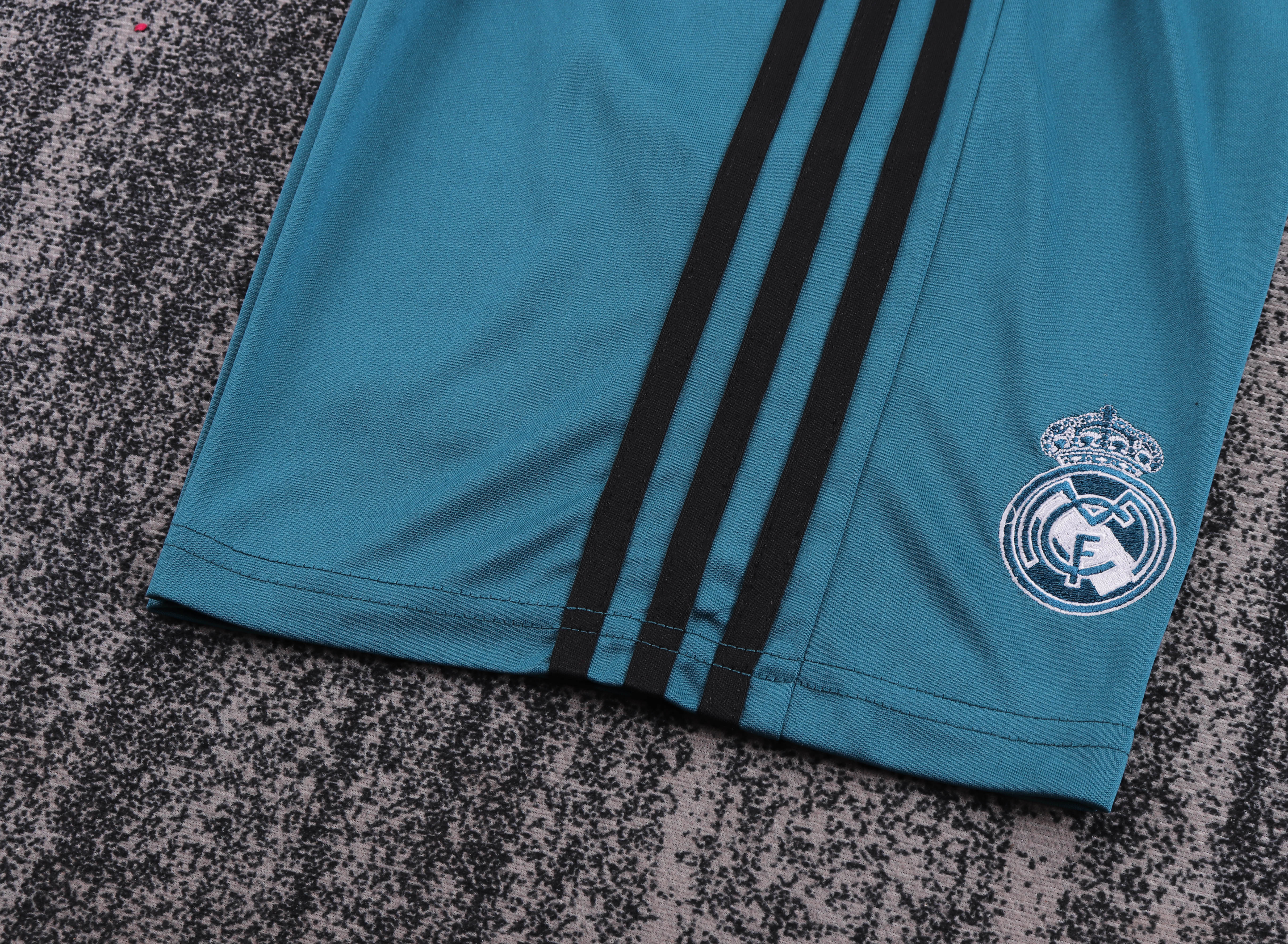 Kids Real Madrid 16/17 Third Long Sleeves