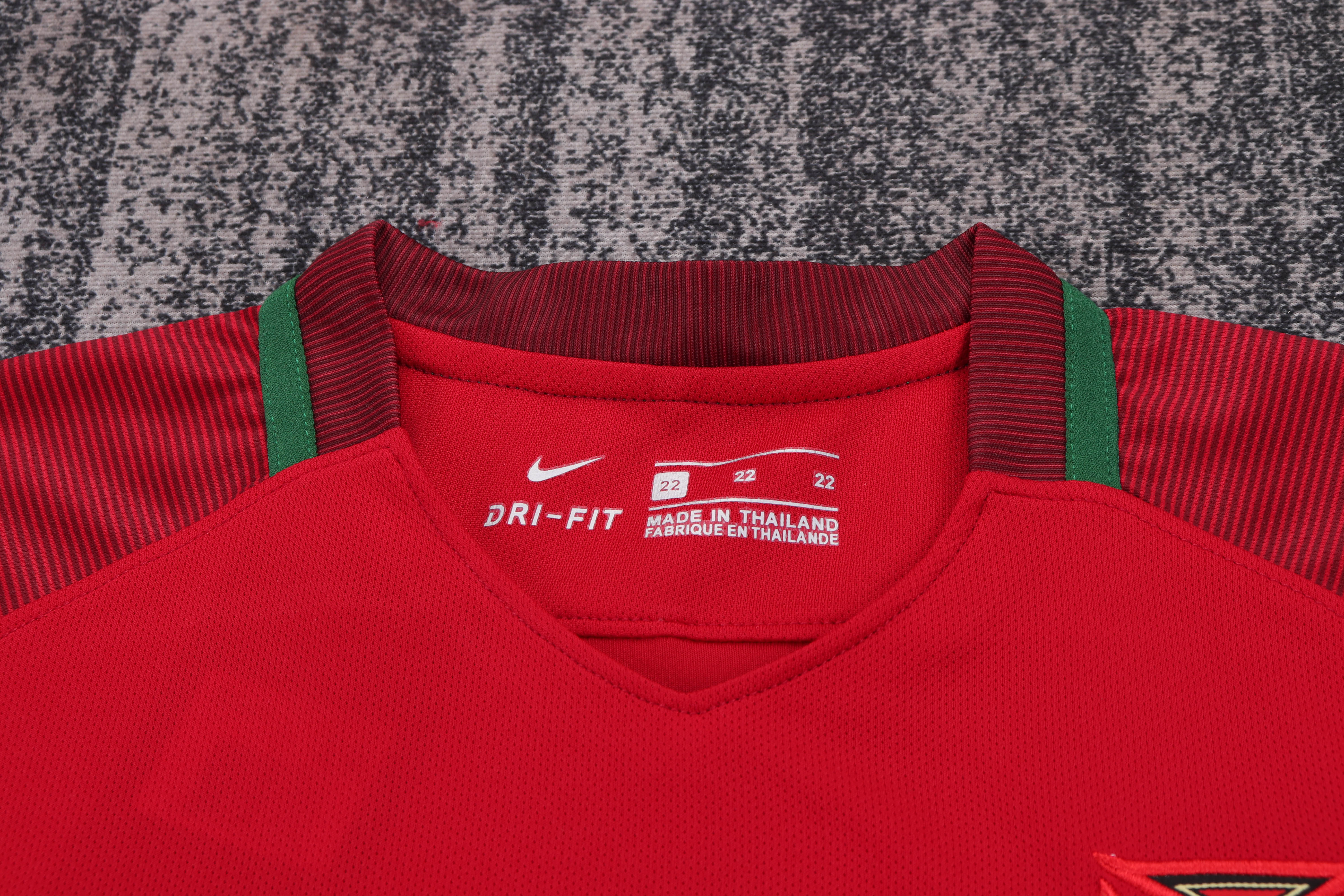 Kids Retro Kit Portugal 16/17 Home