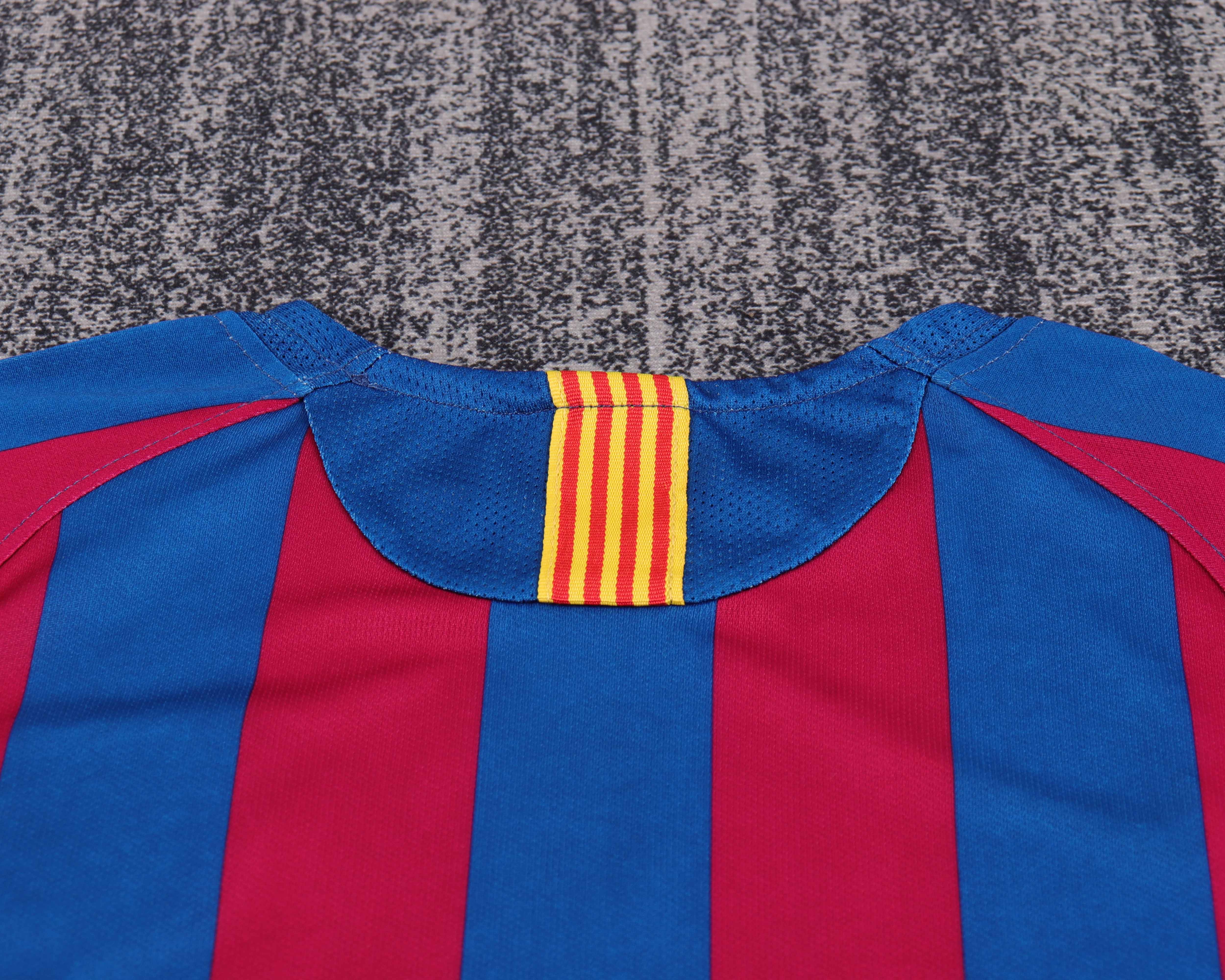 Kids kit Barcelona 05/06 Home