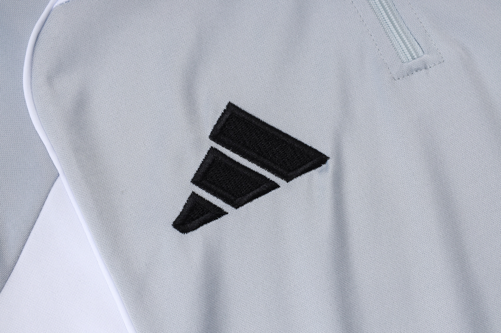 Adult / Kids 2526 Real Madrid Half Zipper Training Suit