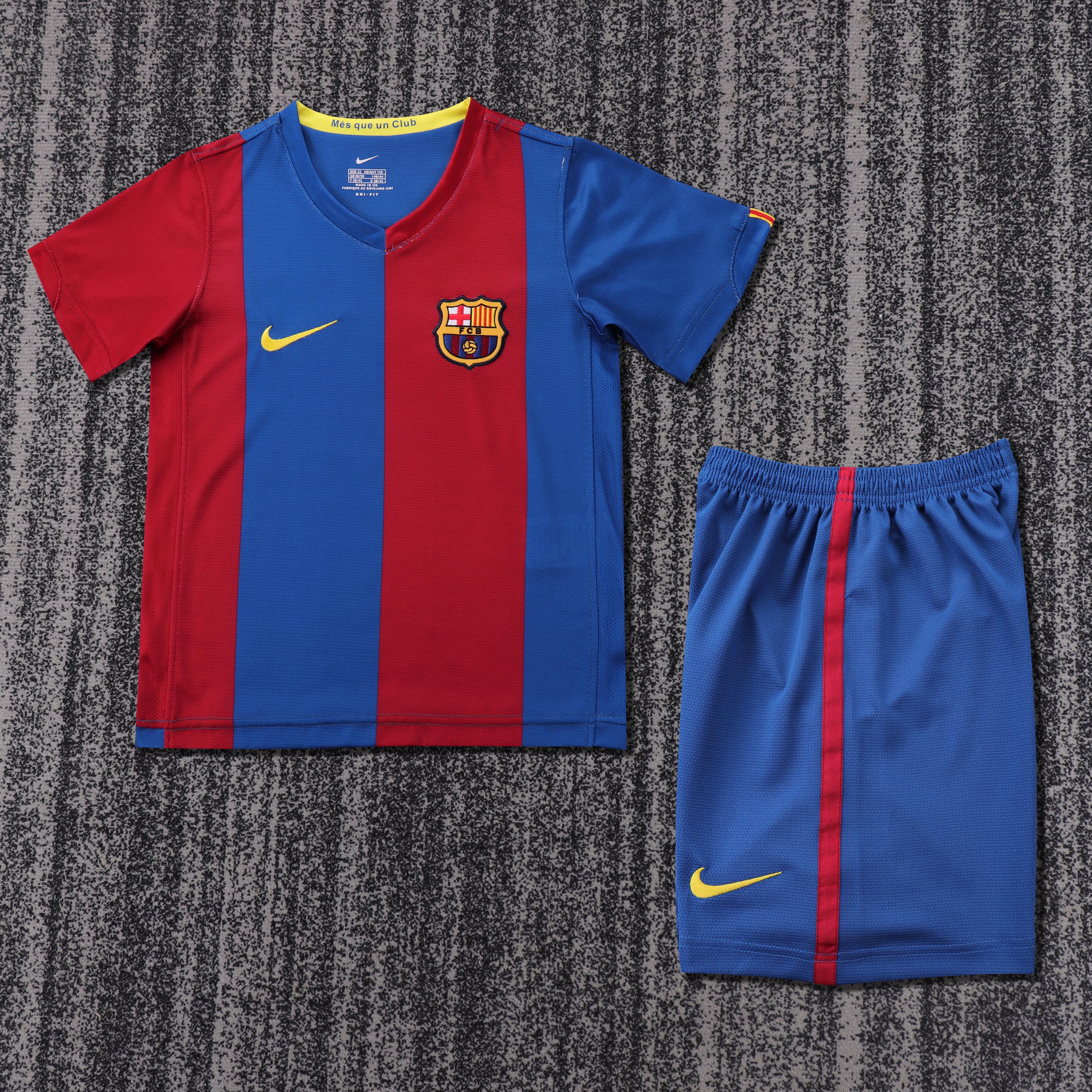Kids kit Barcelona 06/07 Home