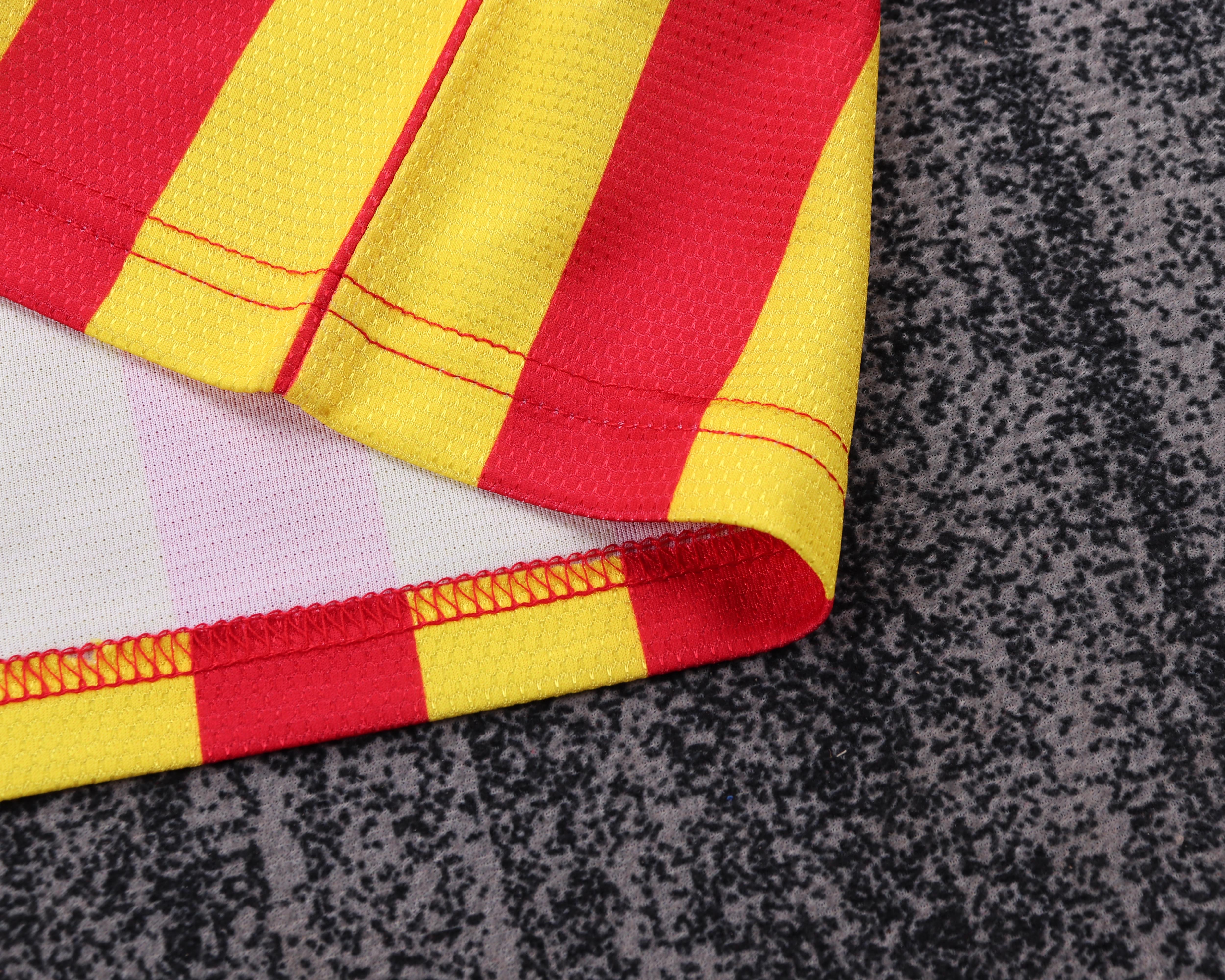 Kids kit Barcelona 13/14 Away