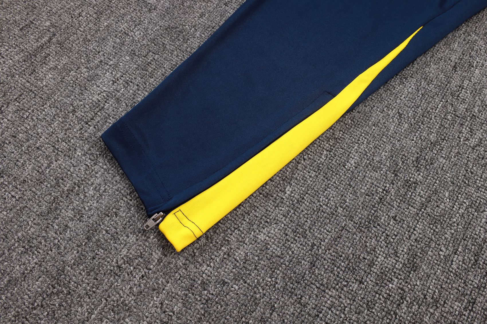 Men/ Kids Atlético Madrid 25/26 Full zipper Training suit