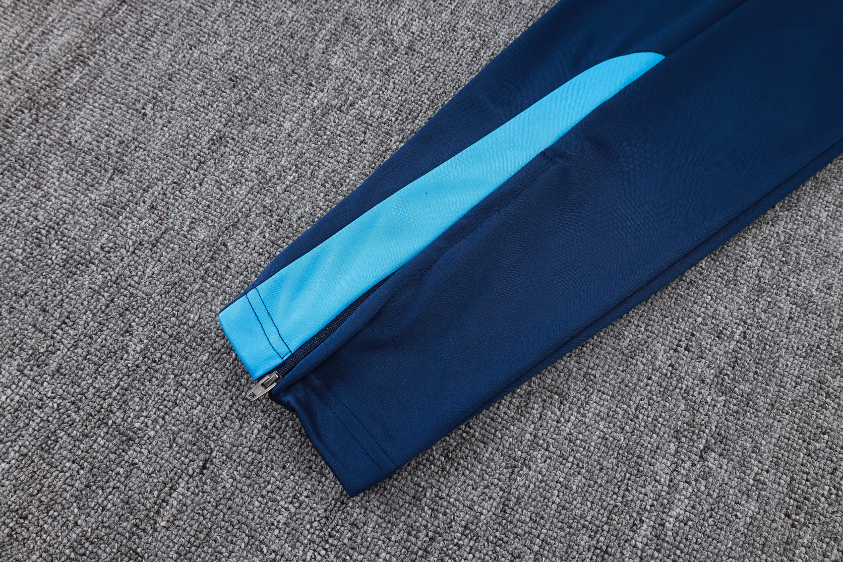 Half Zippered 2025-26 Grêmio Training Suit