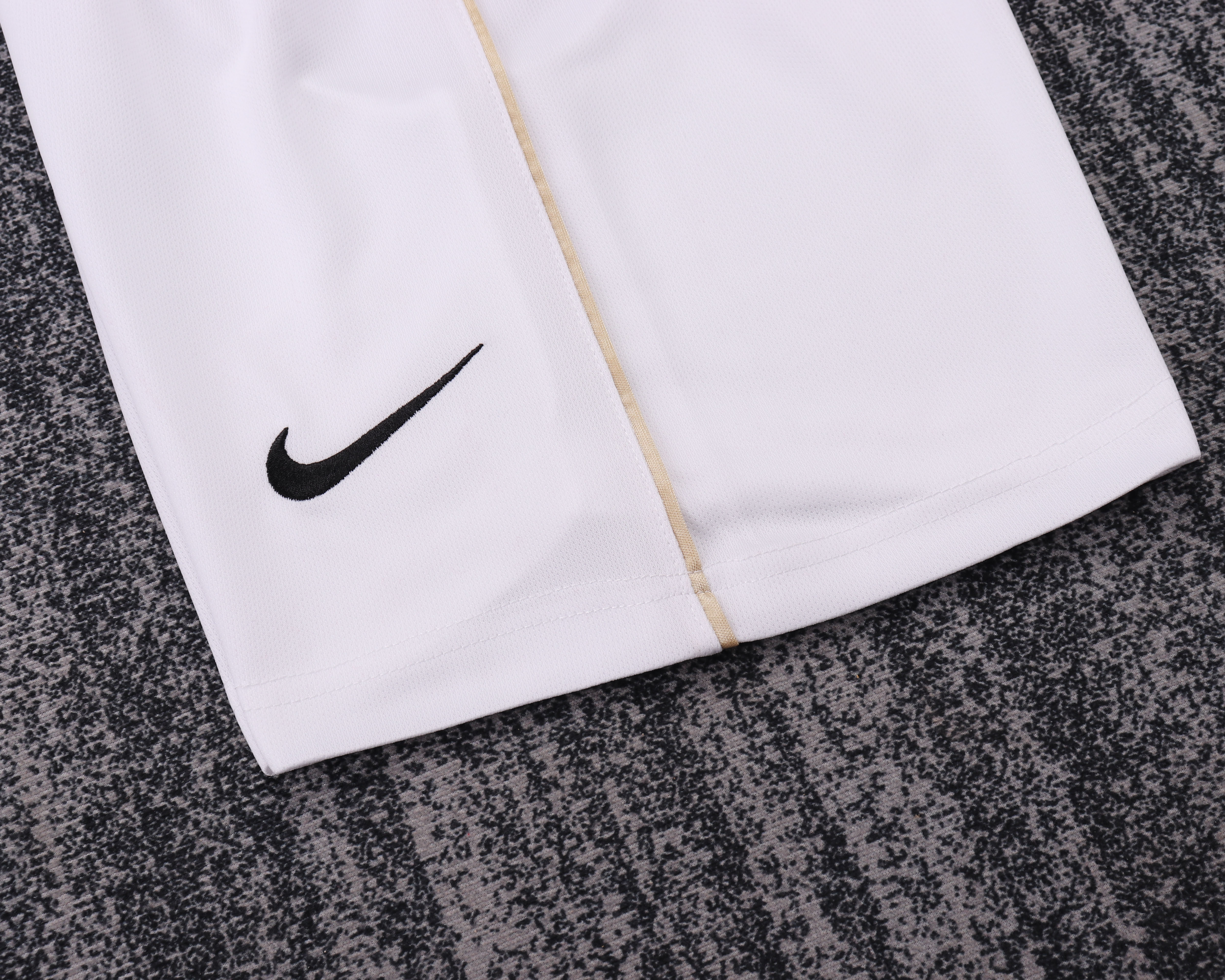 Kids Retro Man Utd 06/07 Home