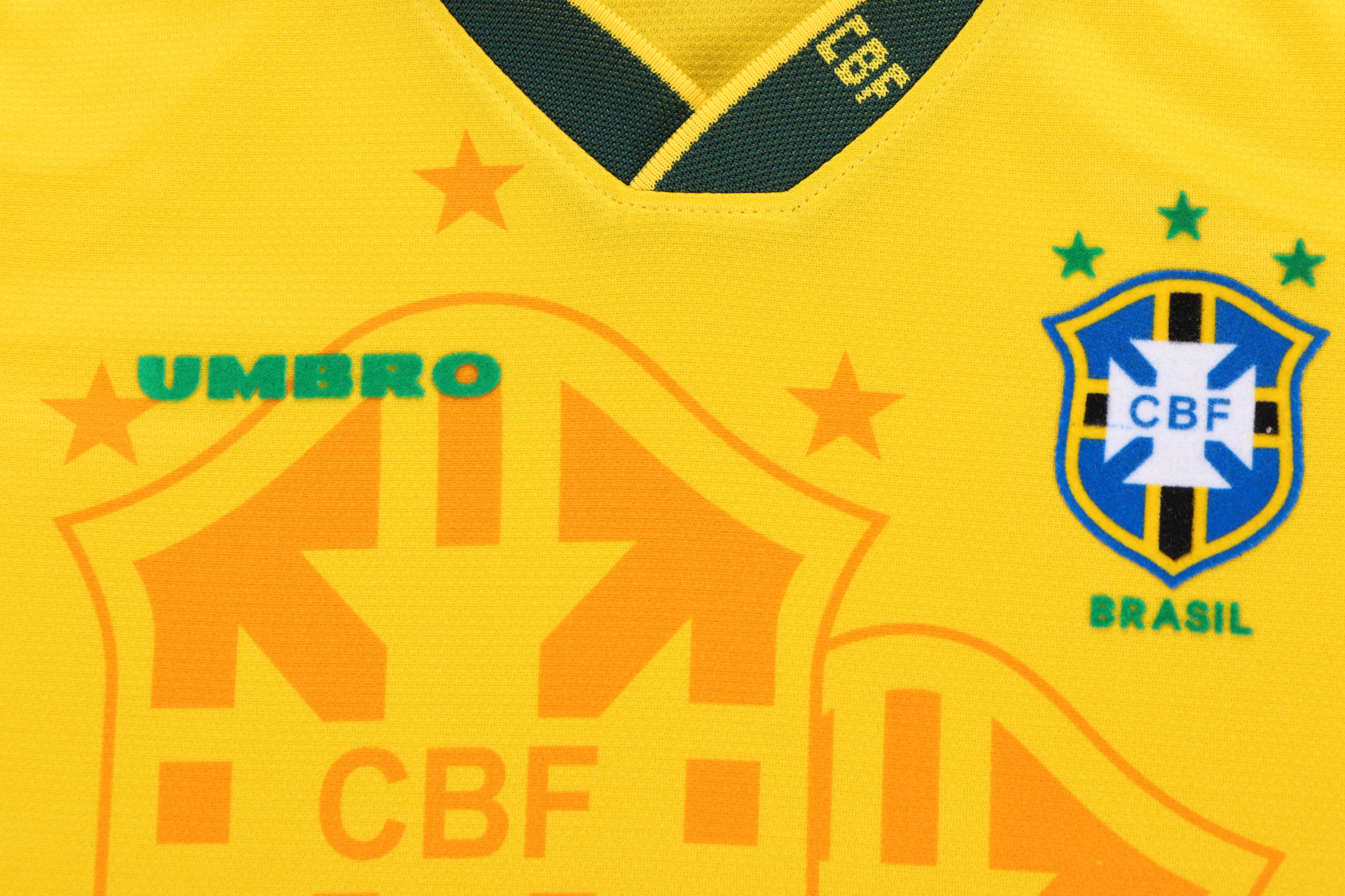 Kids Retro Brazil  93/94 Home 16-28