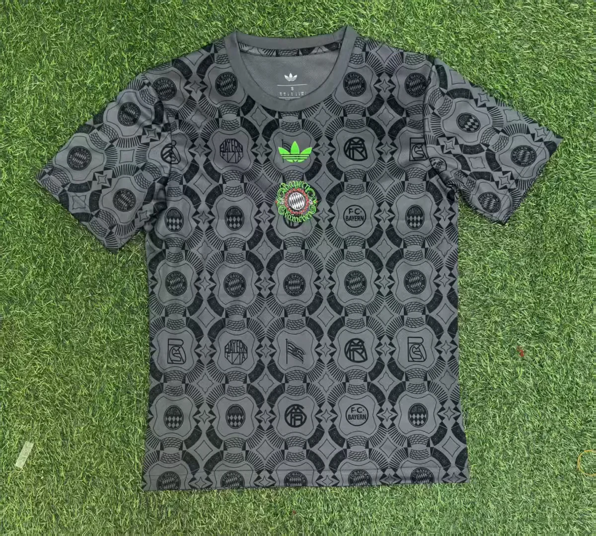 Bayern München 25/26 Oktoberfest T-Shirt