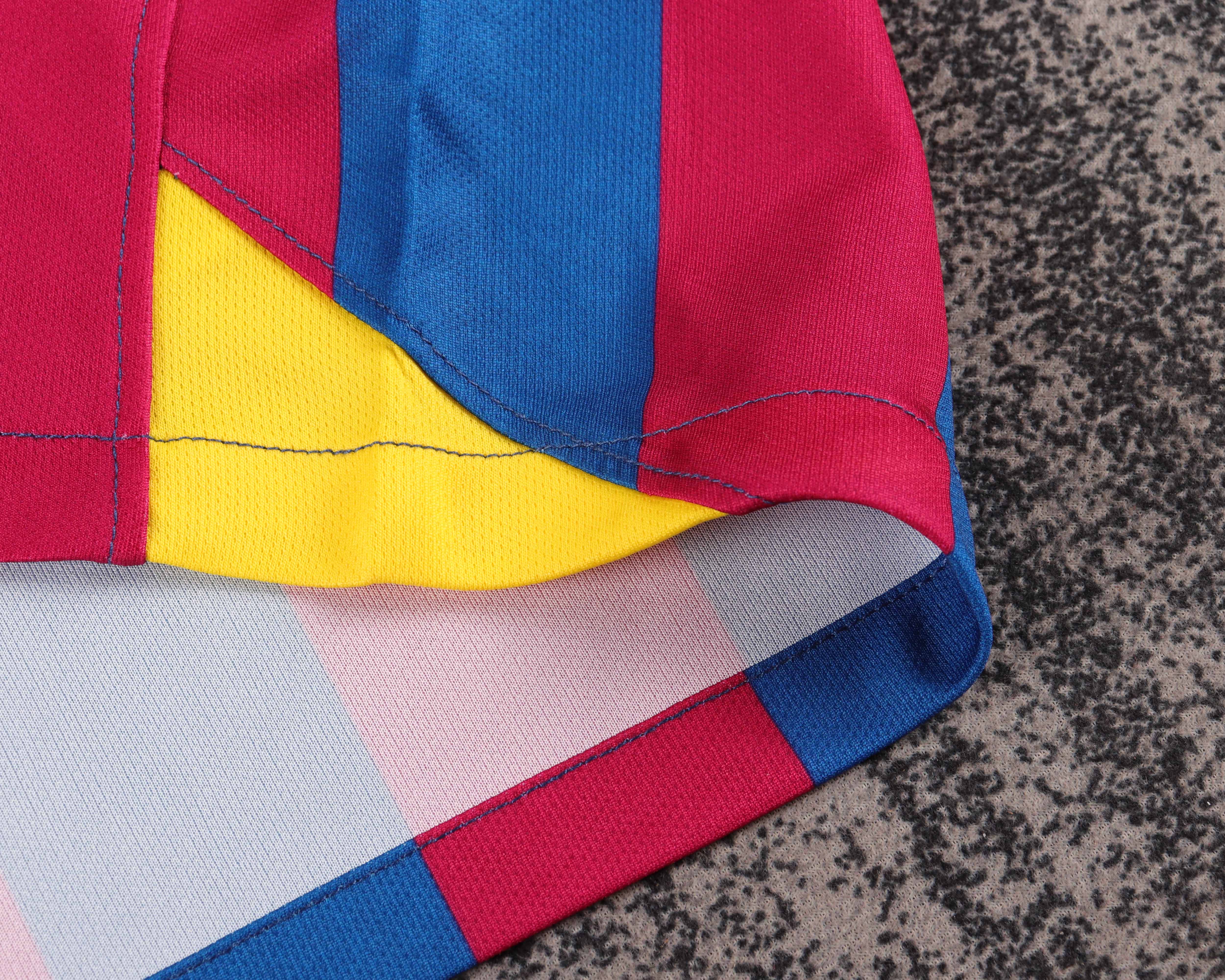 Kids kit Barcelona 05/06 Home