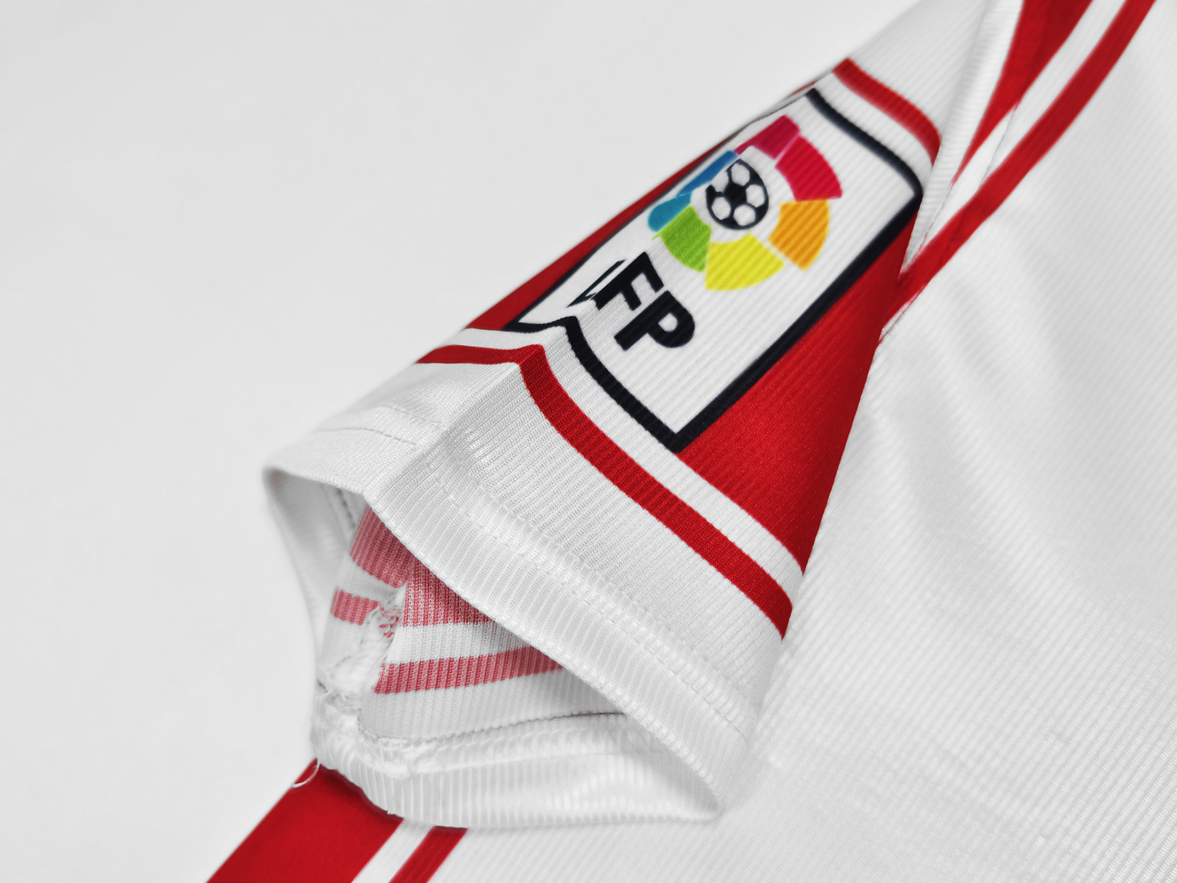 Retro 99/00 Atletico Madrid Home S-XXL