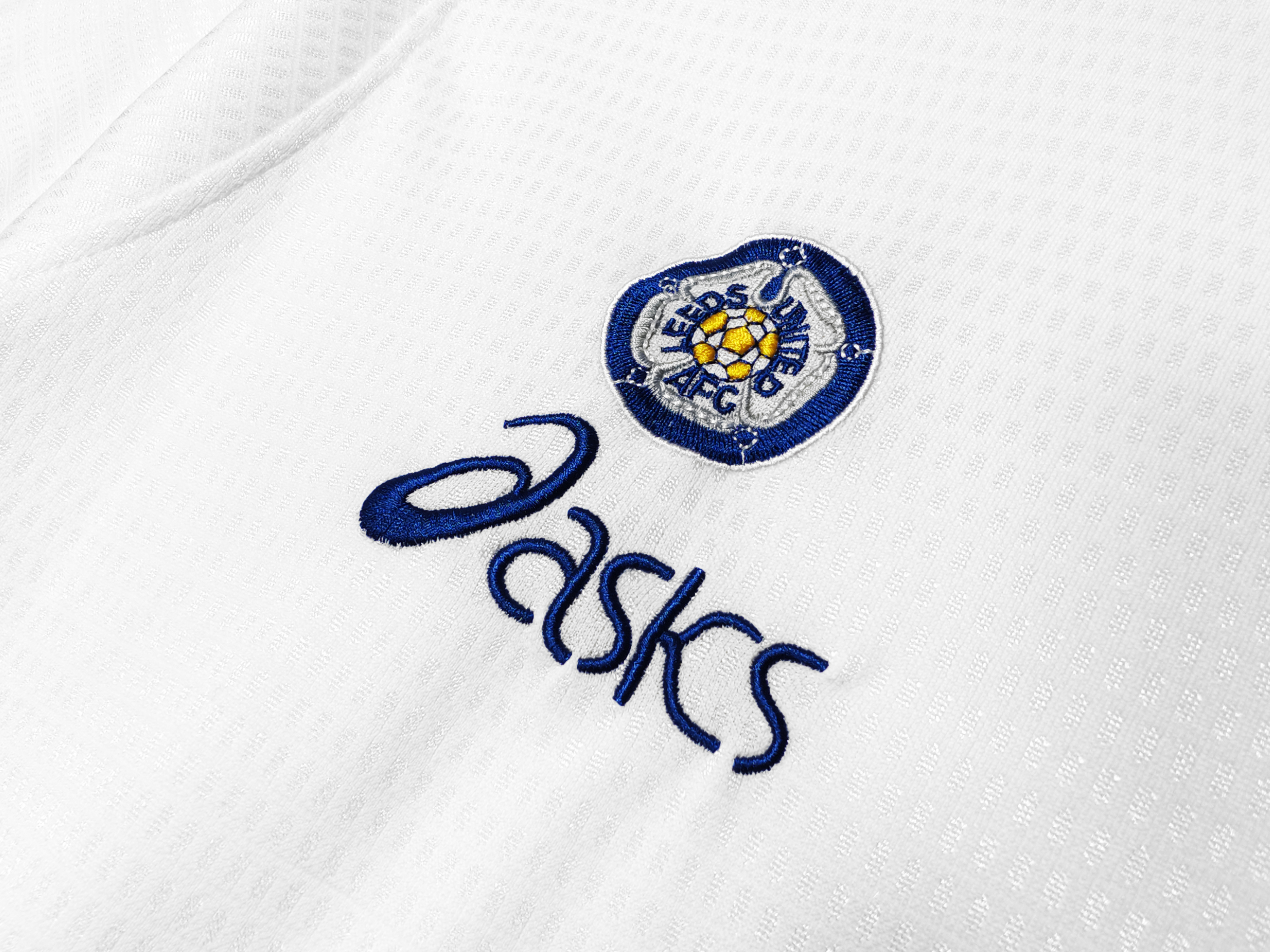 Retro  Leeds United 95-96 Home S-XXL