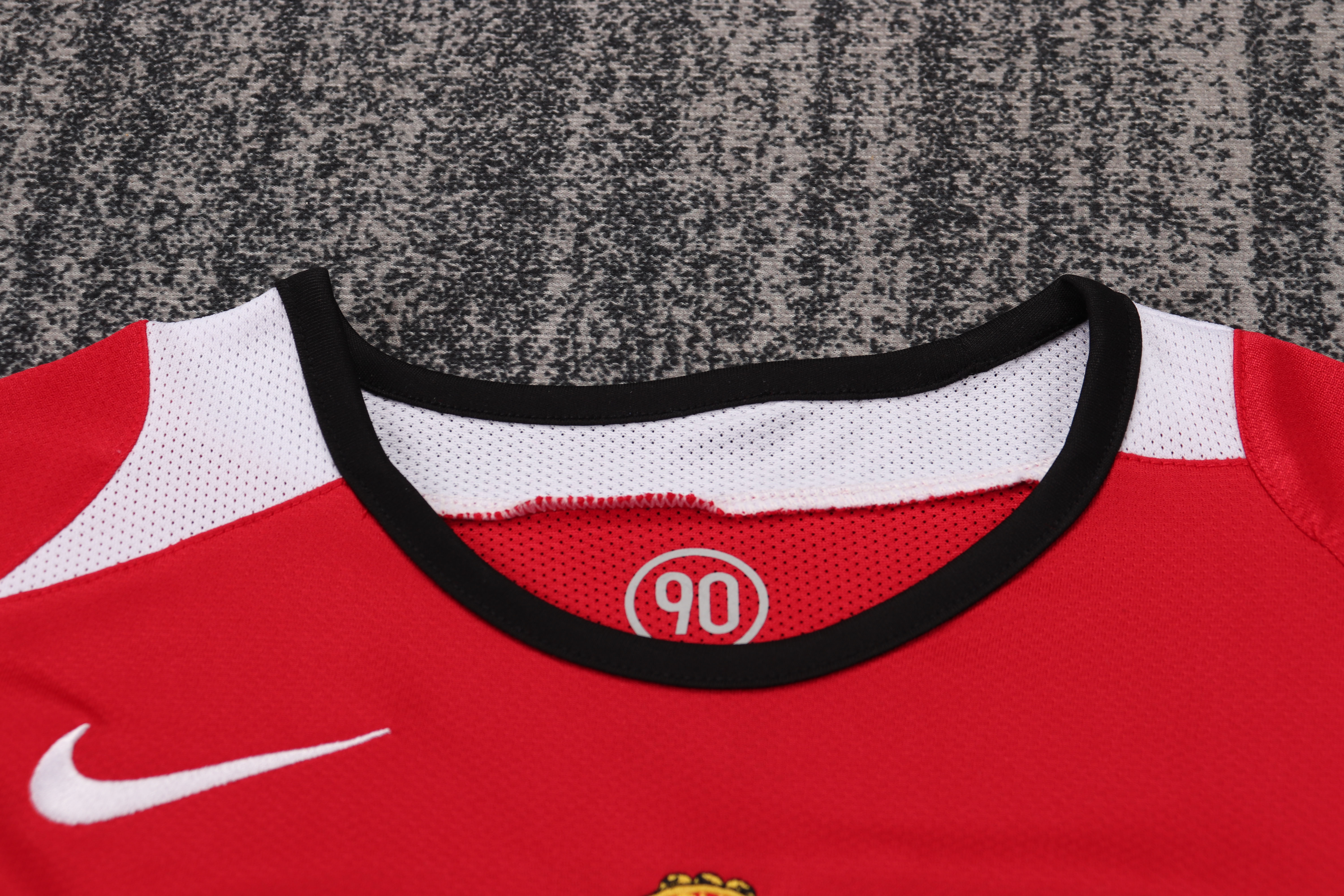 Kids Retro Man Utd 05/06 Home