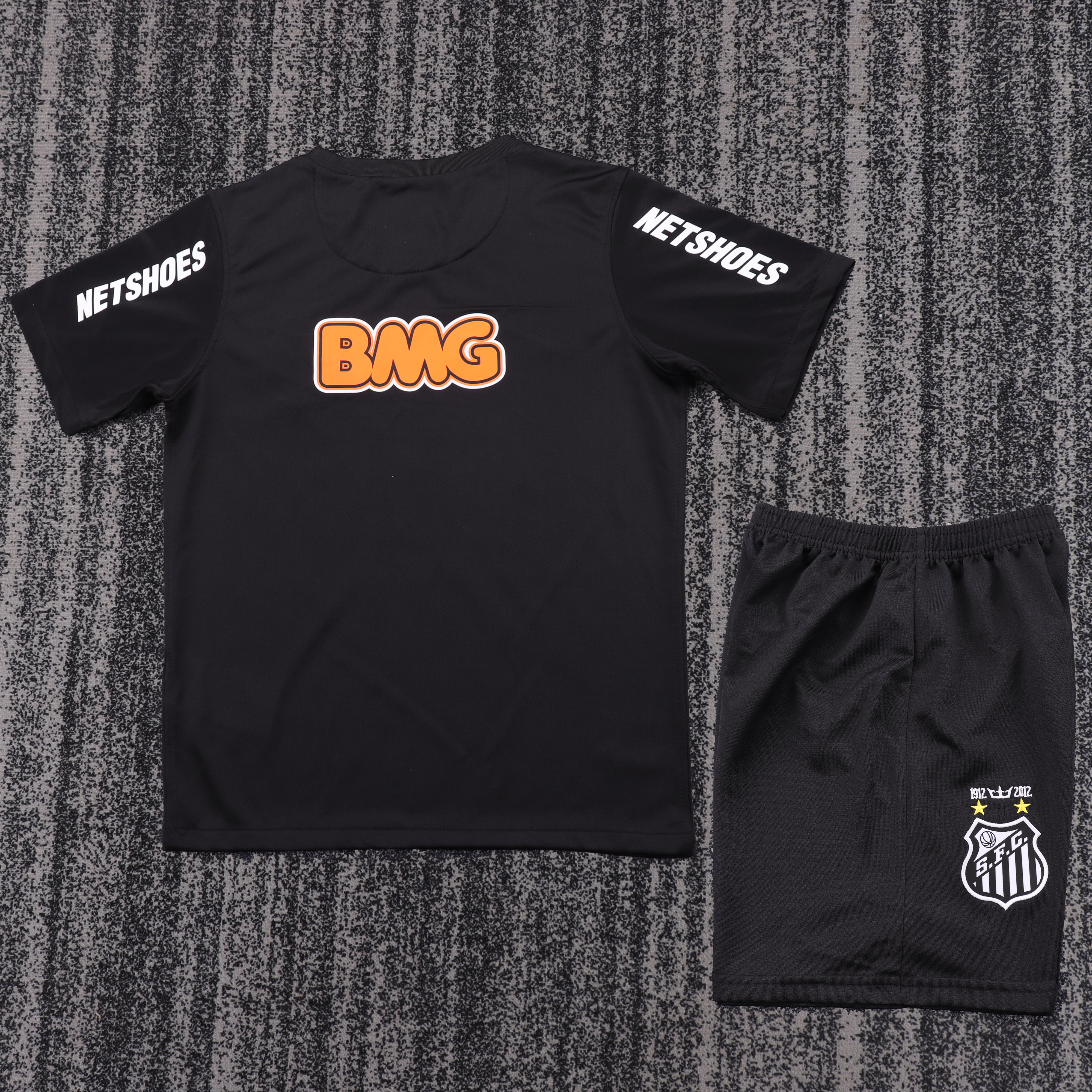 Kids Retro Kit Santos 2012/13 Black