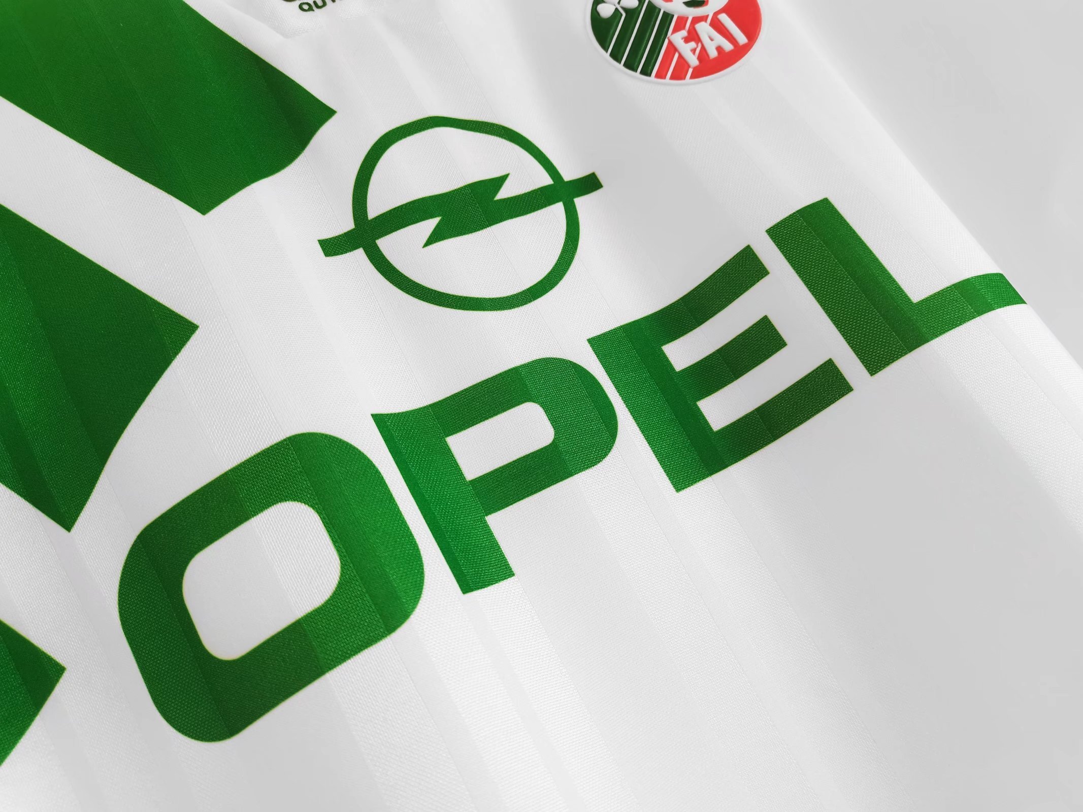 Retro Ireland 1992/94 Away Jersey S-XXL