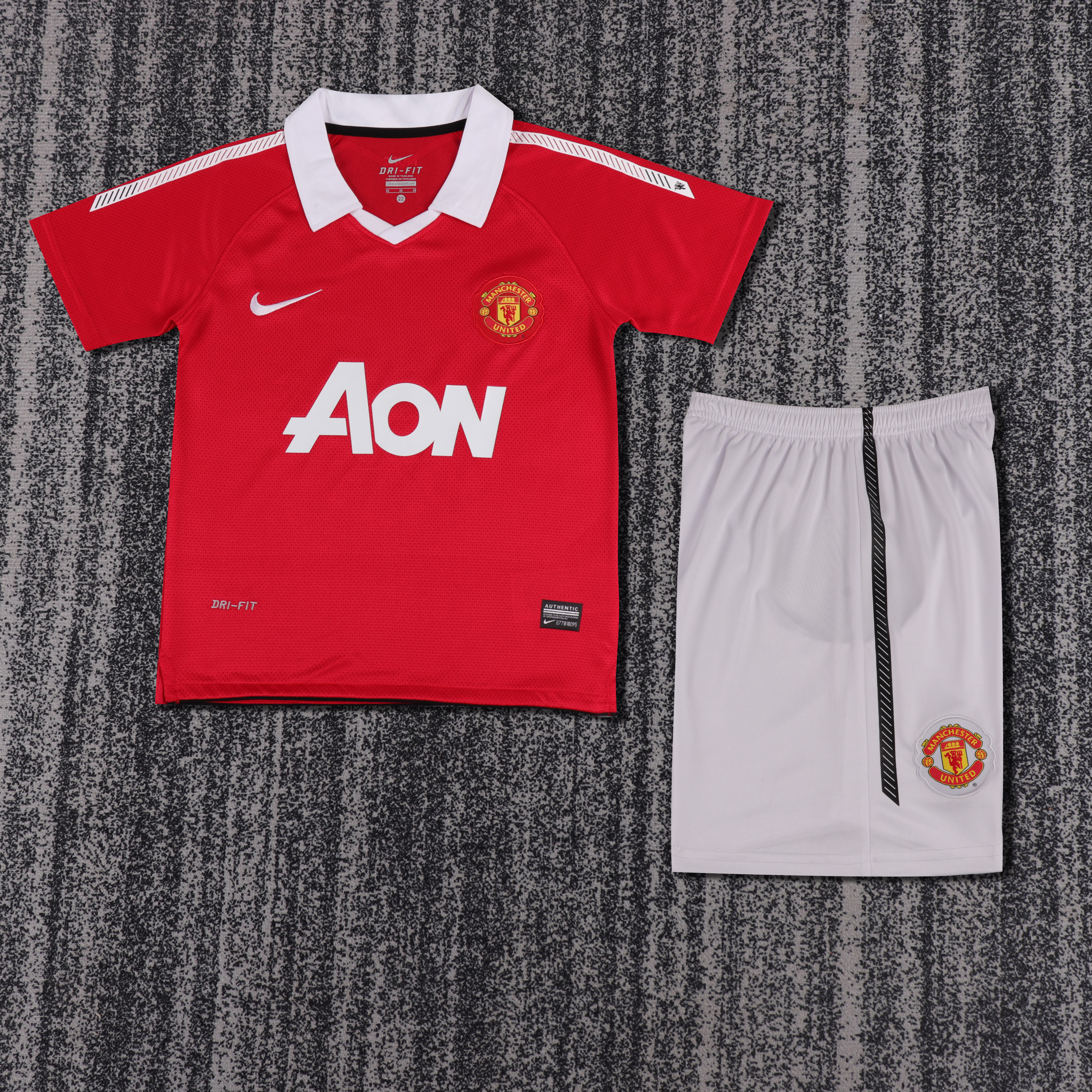 Kids Retro Man Utd 10/11 Home