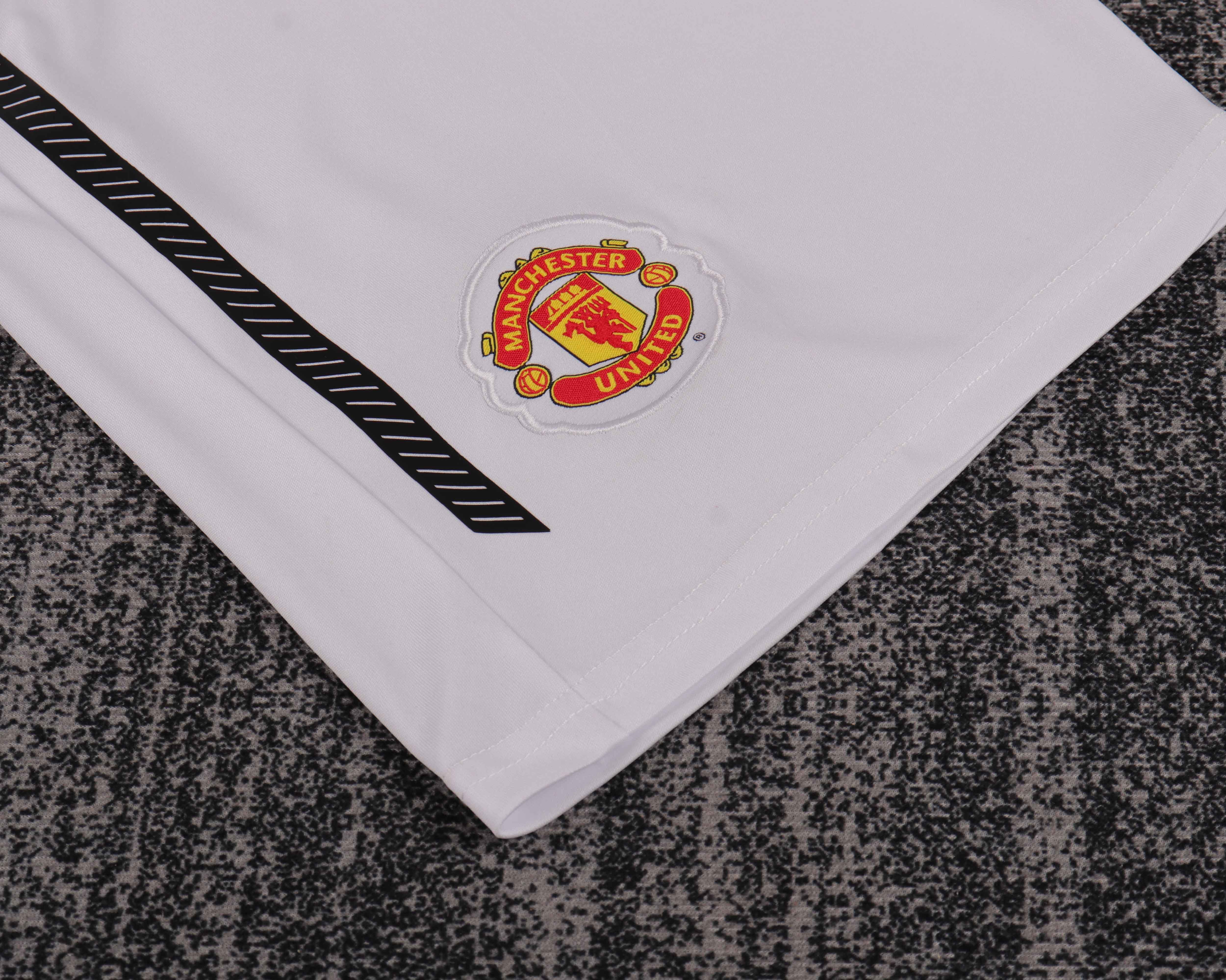Kids Retro Man Utd 10/11 Home