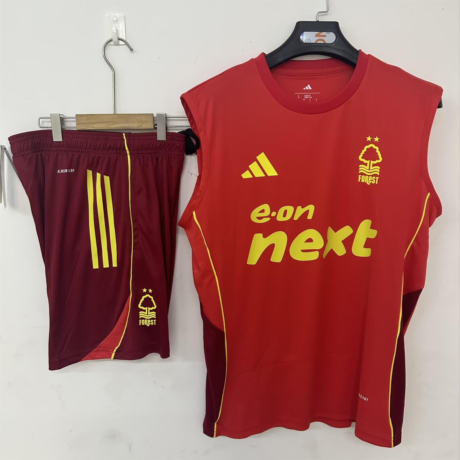 Nottingham Forest  25/26 Training Sleeveless S-3XL