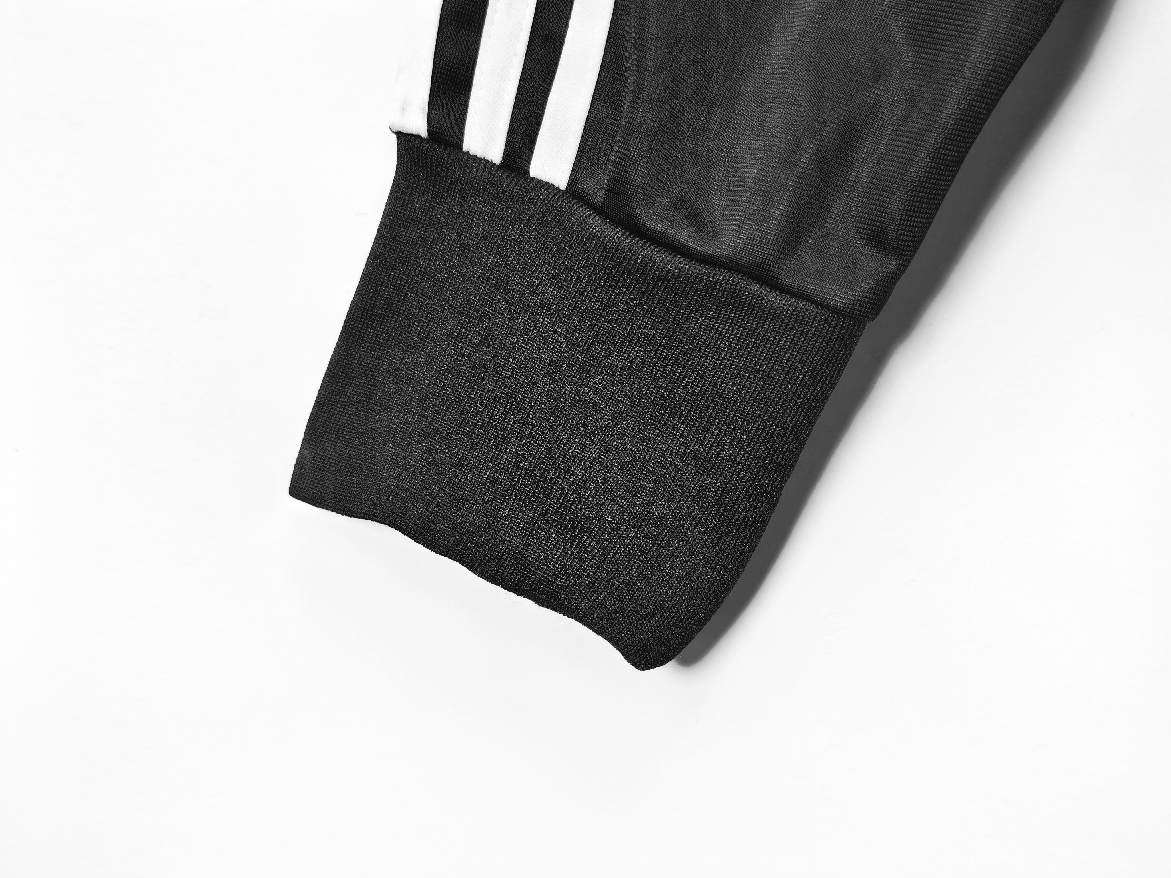 Adidas x Oasis Tour Phoenix Sports Jacket - Black S-XXL