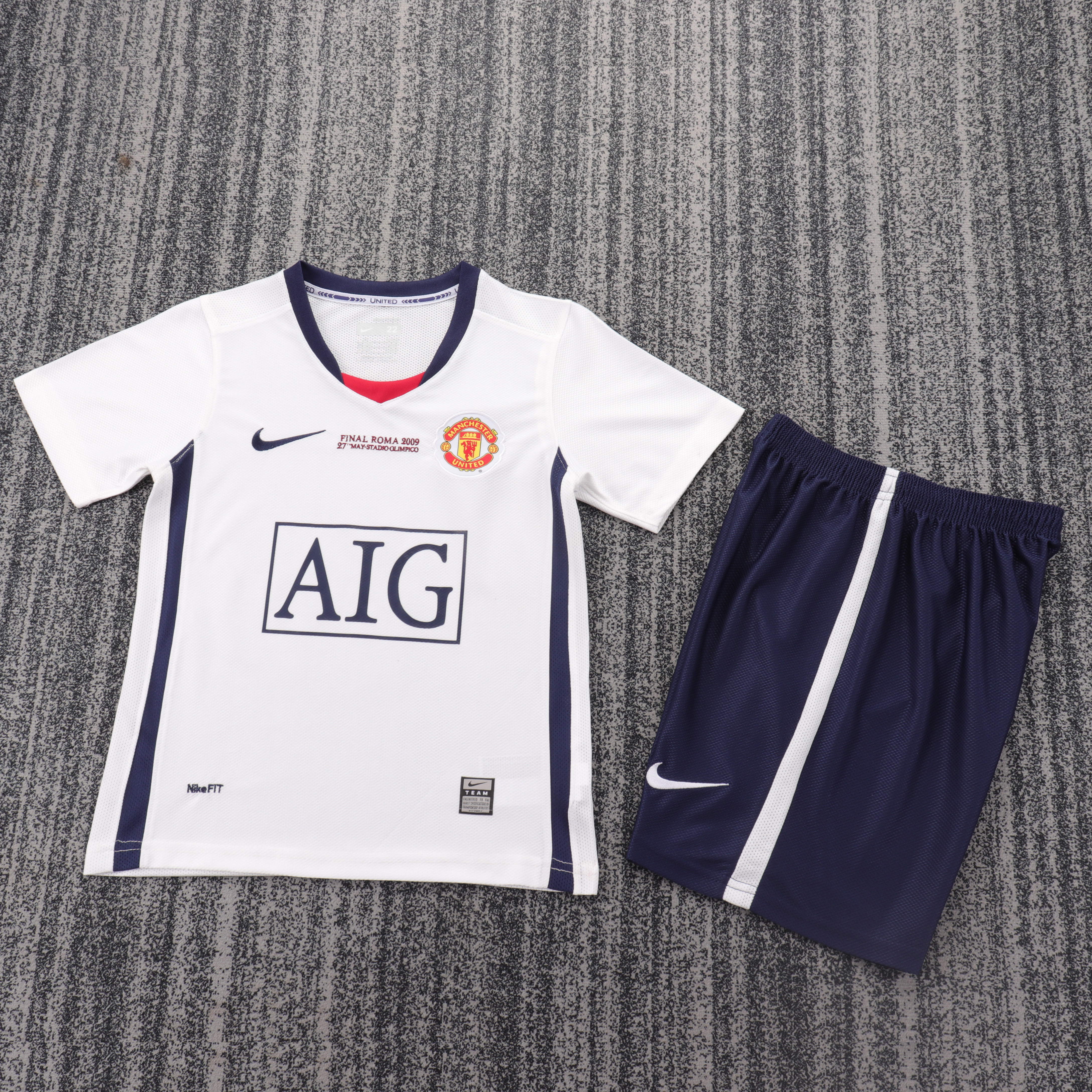 Kids Retro Man Utd 08/09 Away UCL