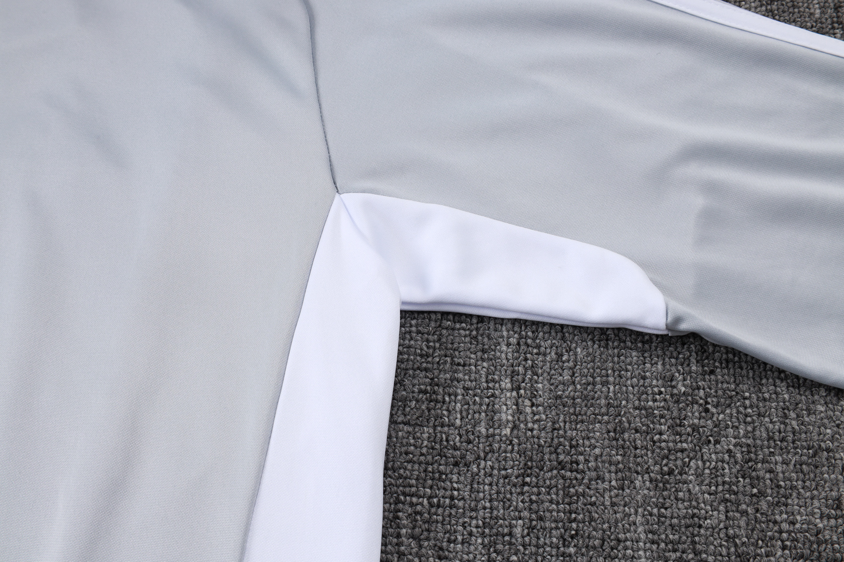 Adult / Kids 2526 Real Madrid Half Zipper Training Suit