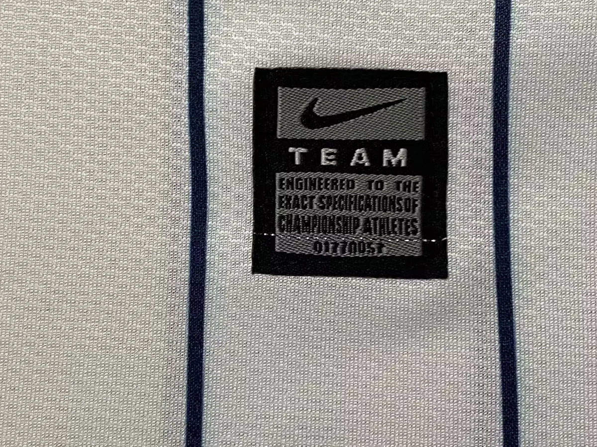 Retro C.F. Monterrey 09/10 Away Kit