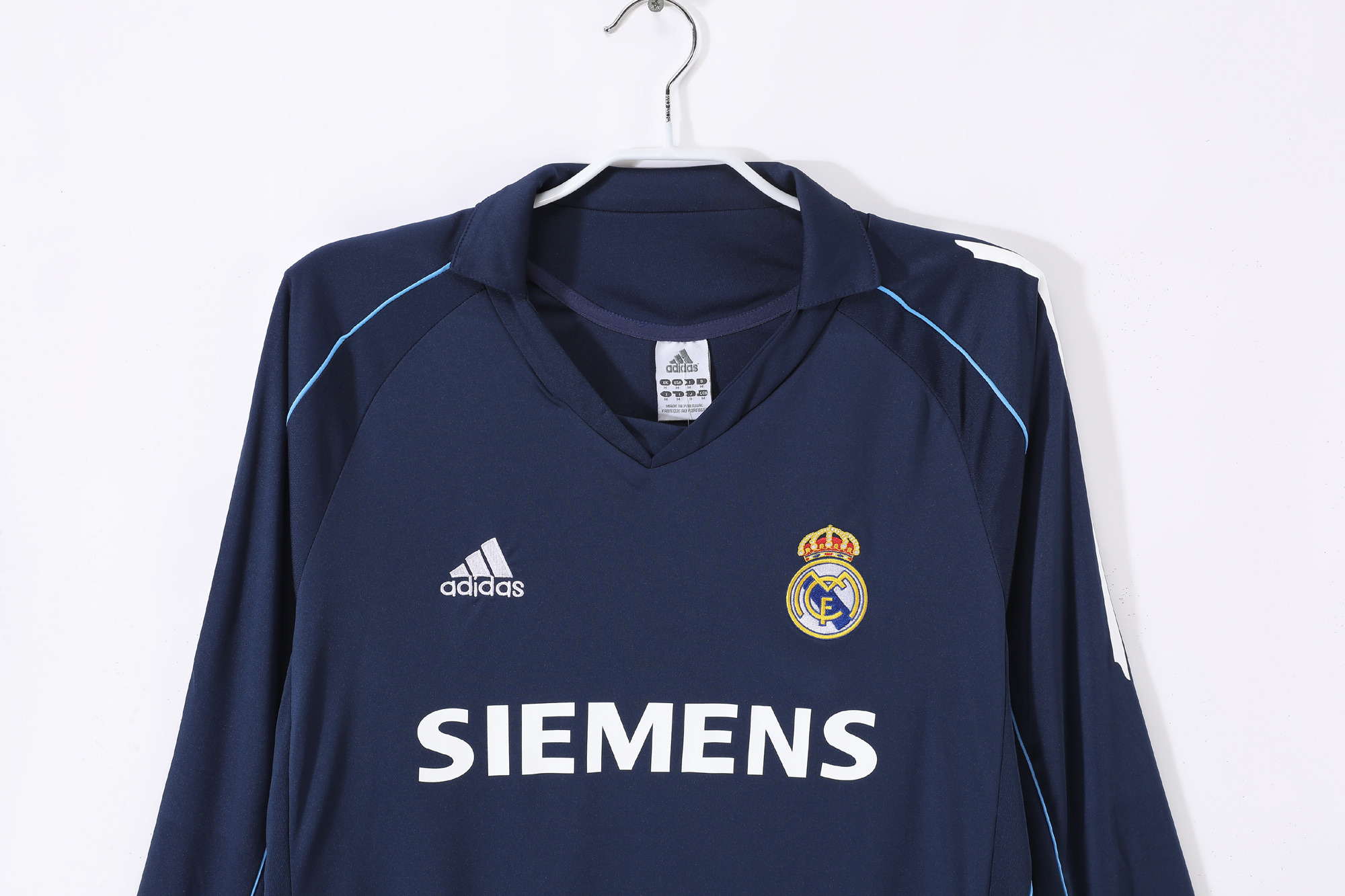 Retro Real Mαdrid 2005/06 Away Long Sleeves