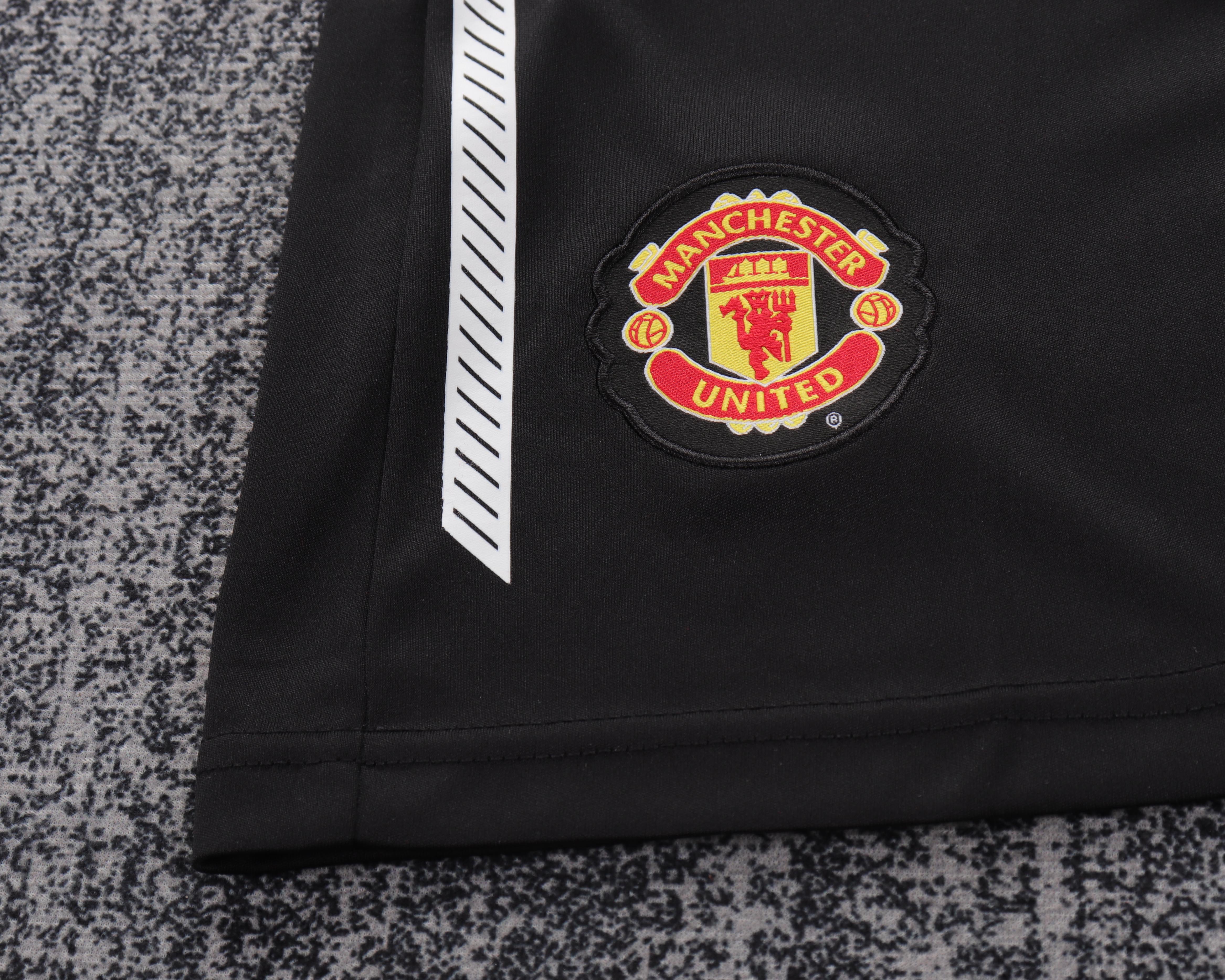 Kids Retro Man Utd 11/12 Away UCL