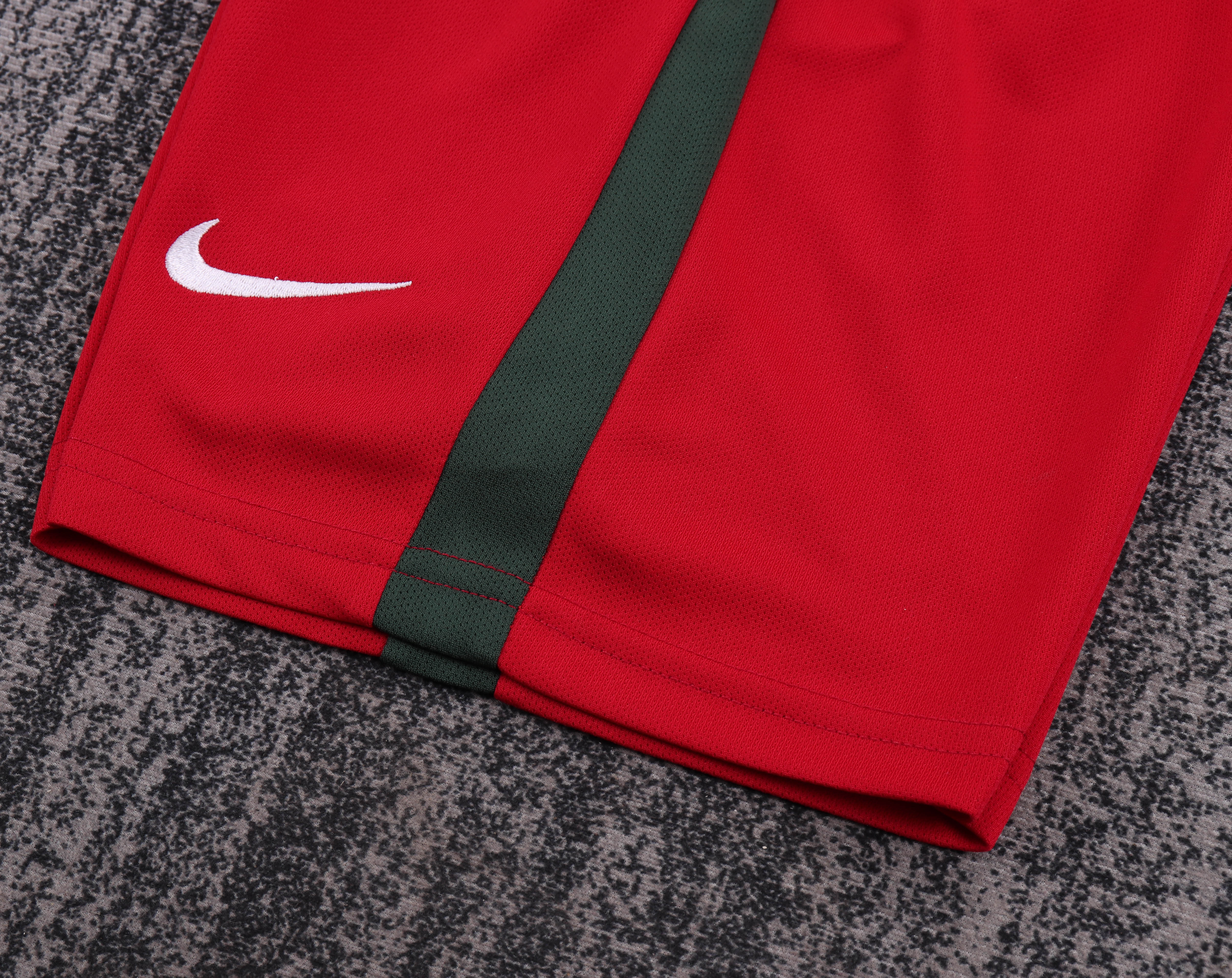 Kids Retro Kit Portugal 16/17 Home