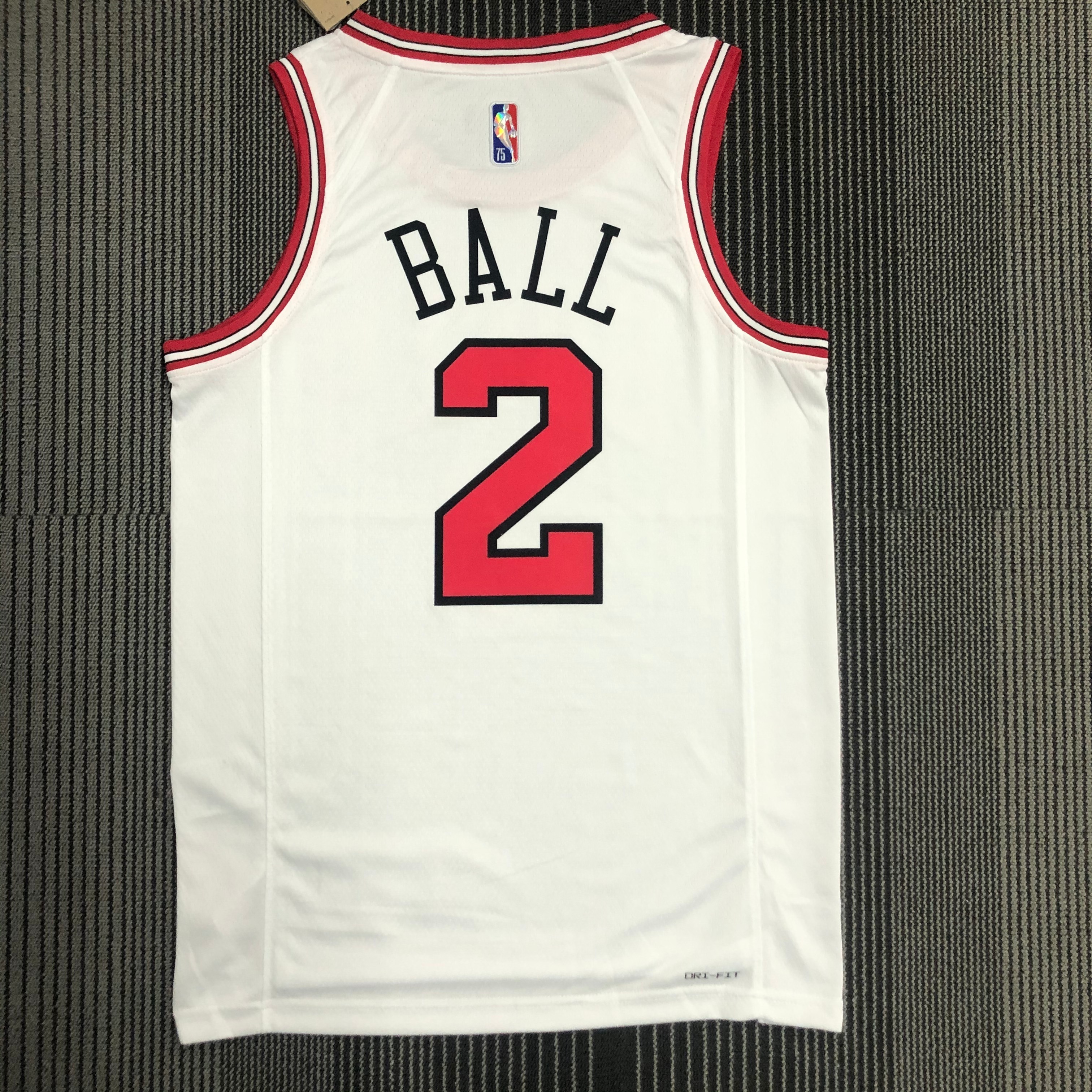 75th Anniversary Chicago Bulls White Jersey No.2