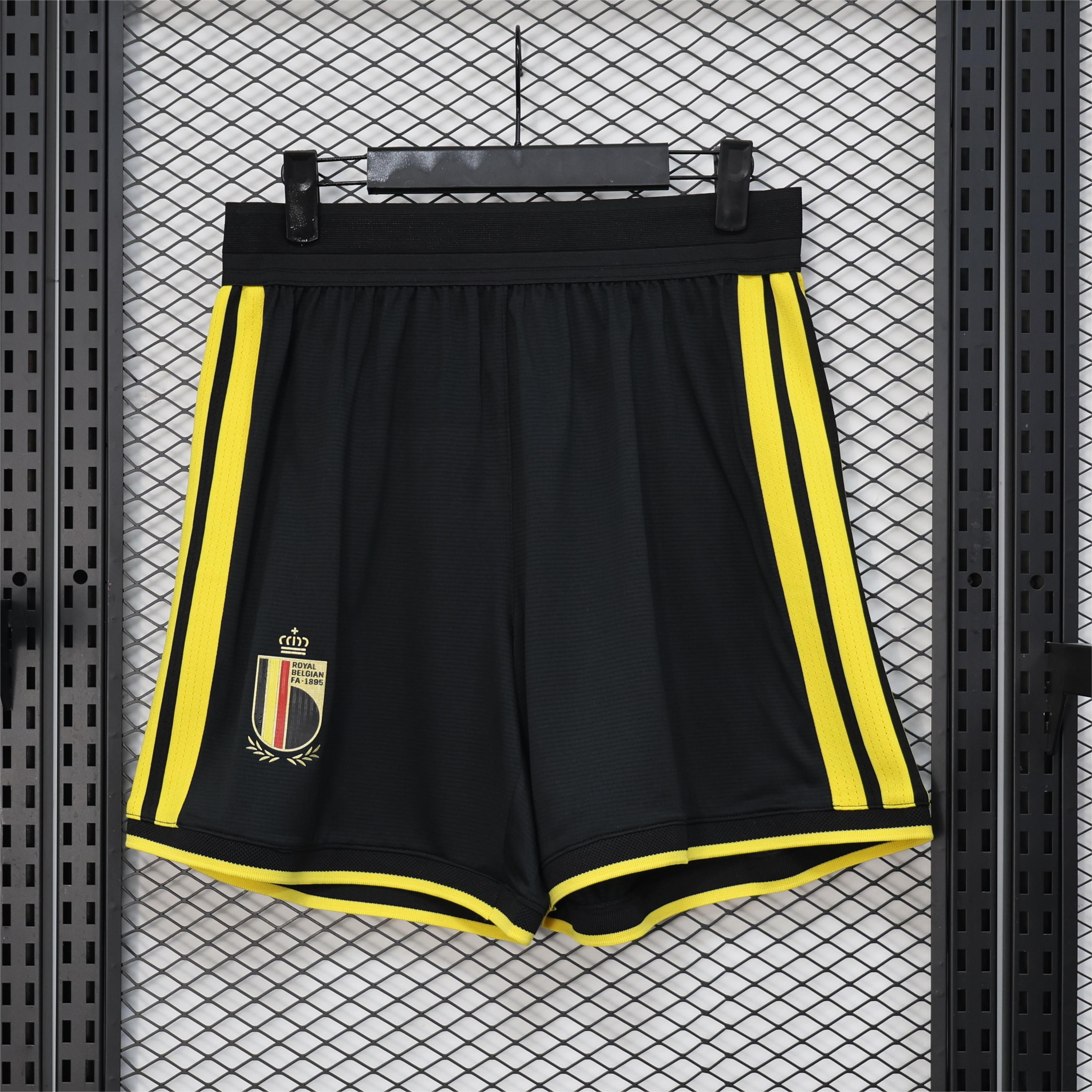 Player Version Shorts 2026 Belgium S-3XL