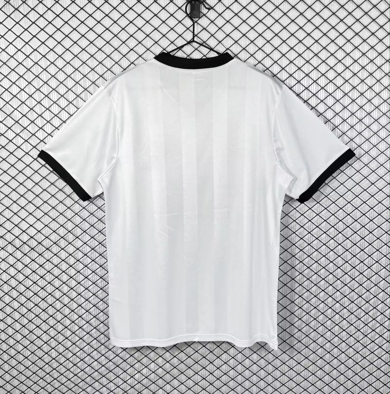 Retro Wolf 86/87 Away Jersey S-XXL