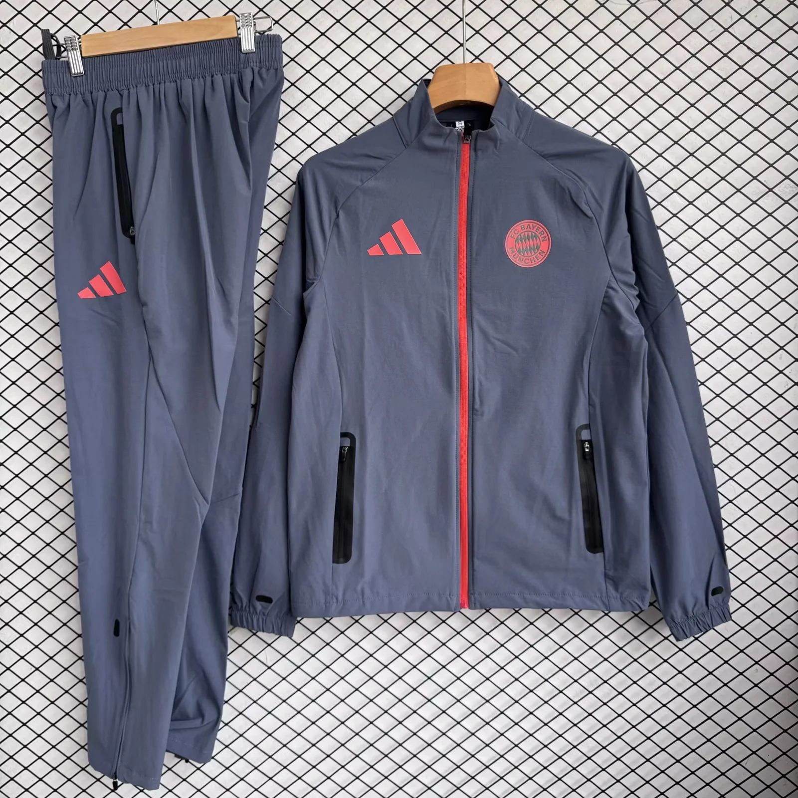Bayern München Full Zipper Suit