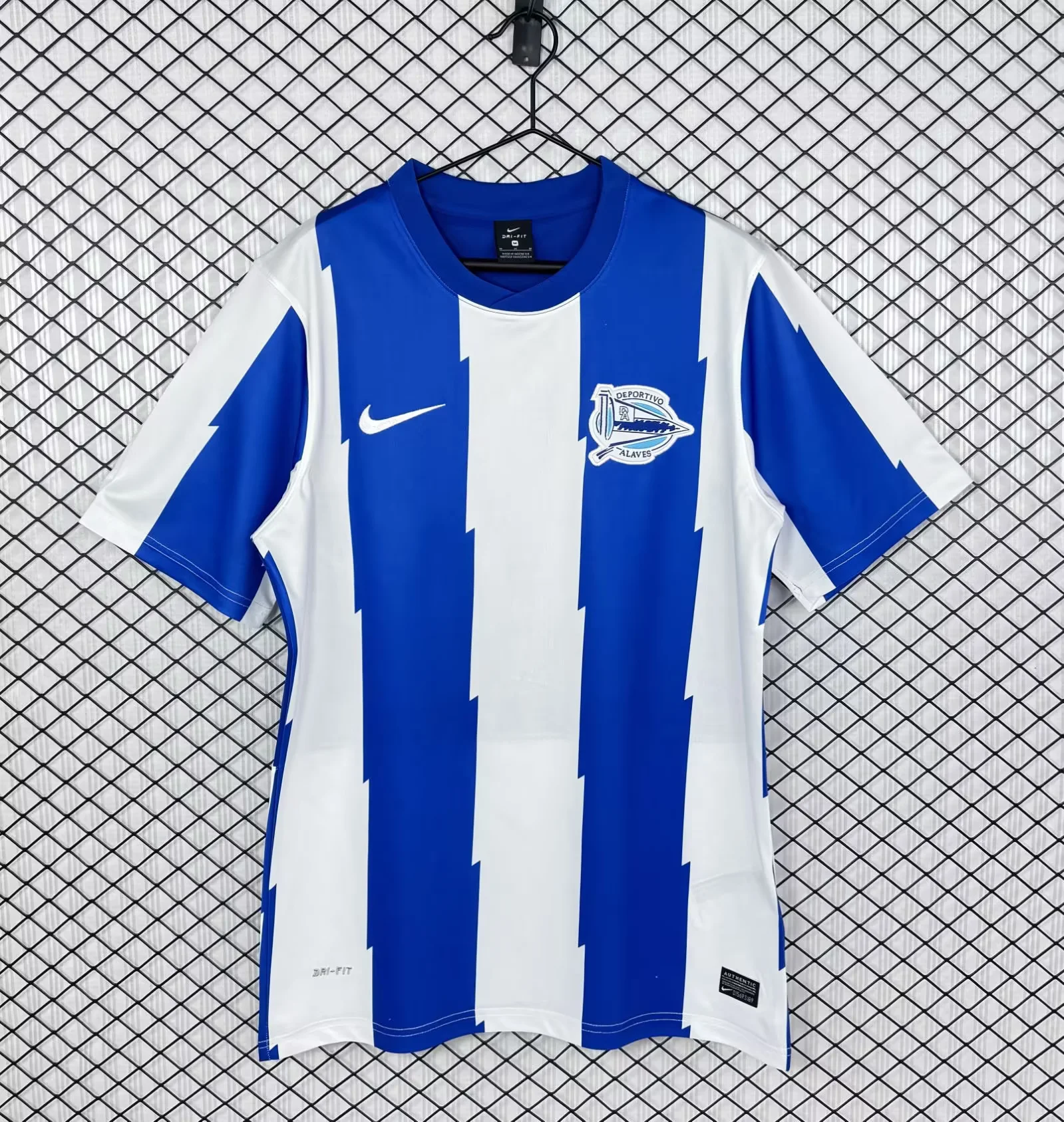 Retro Alavés 2011/12 Home Jersey S-XXL