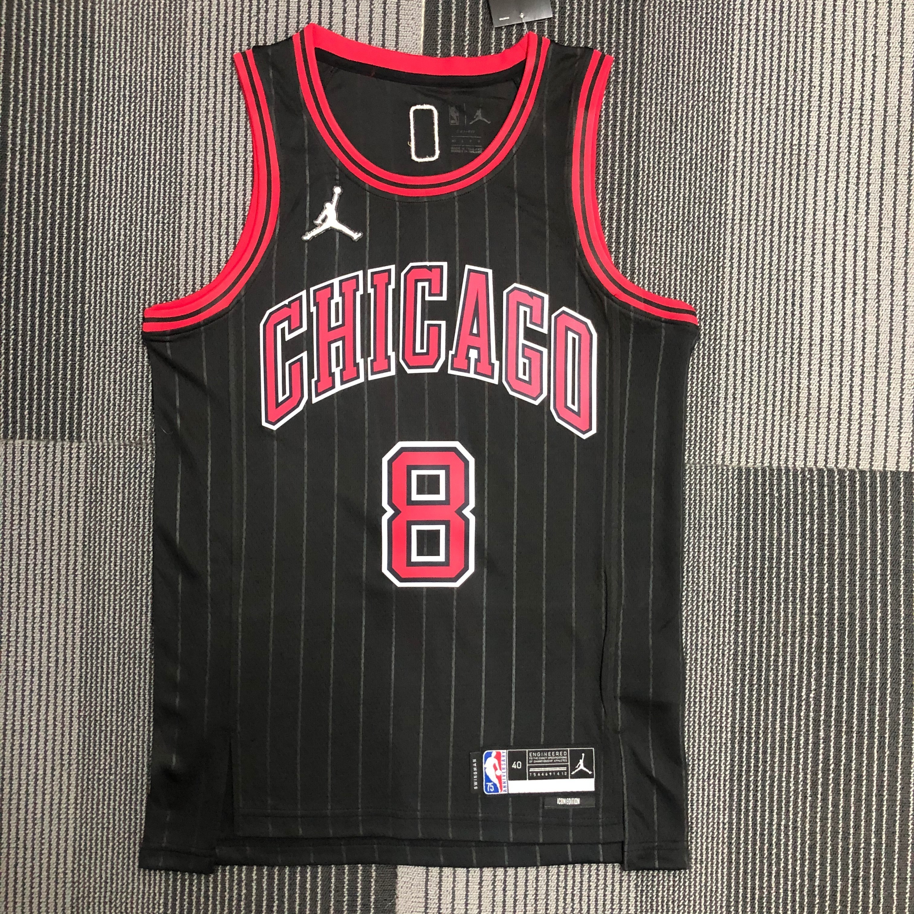 75th Anniversary Chicago Bulls Flyer Edition No.8