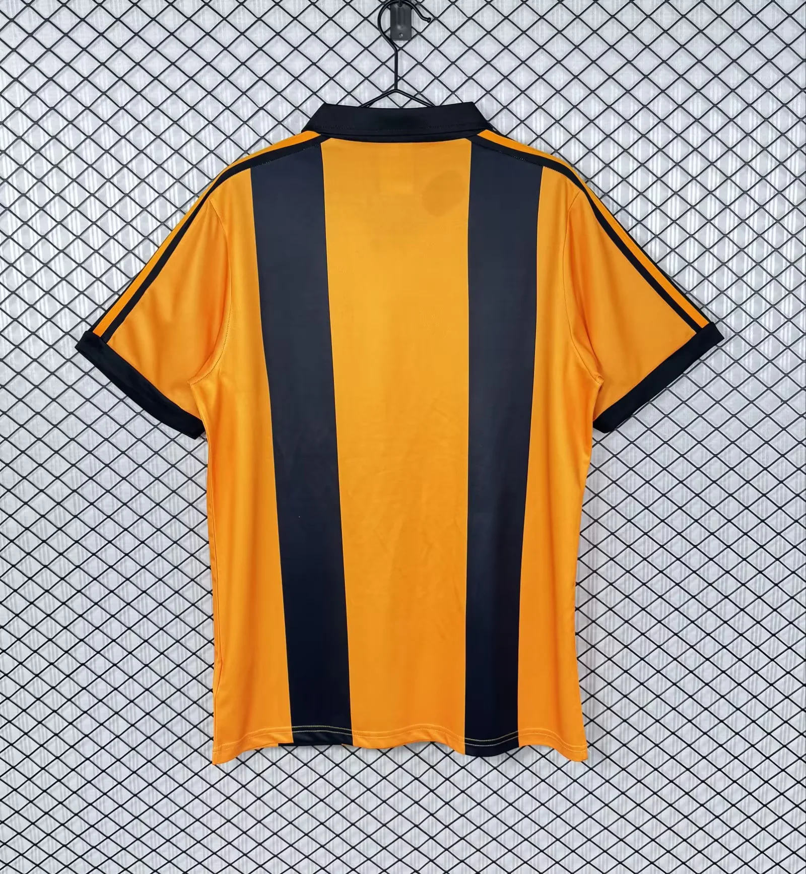Retro Hull City 1981/82 Home Jersey S-XXL