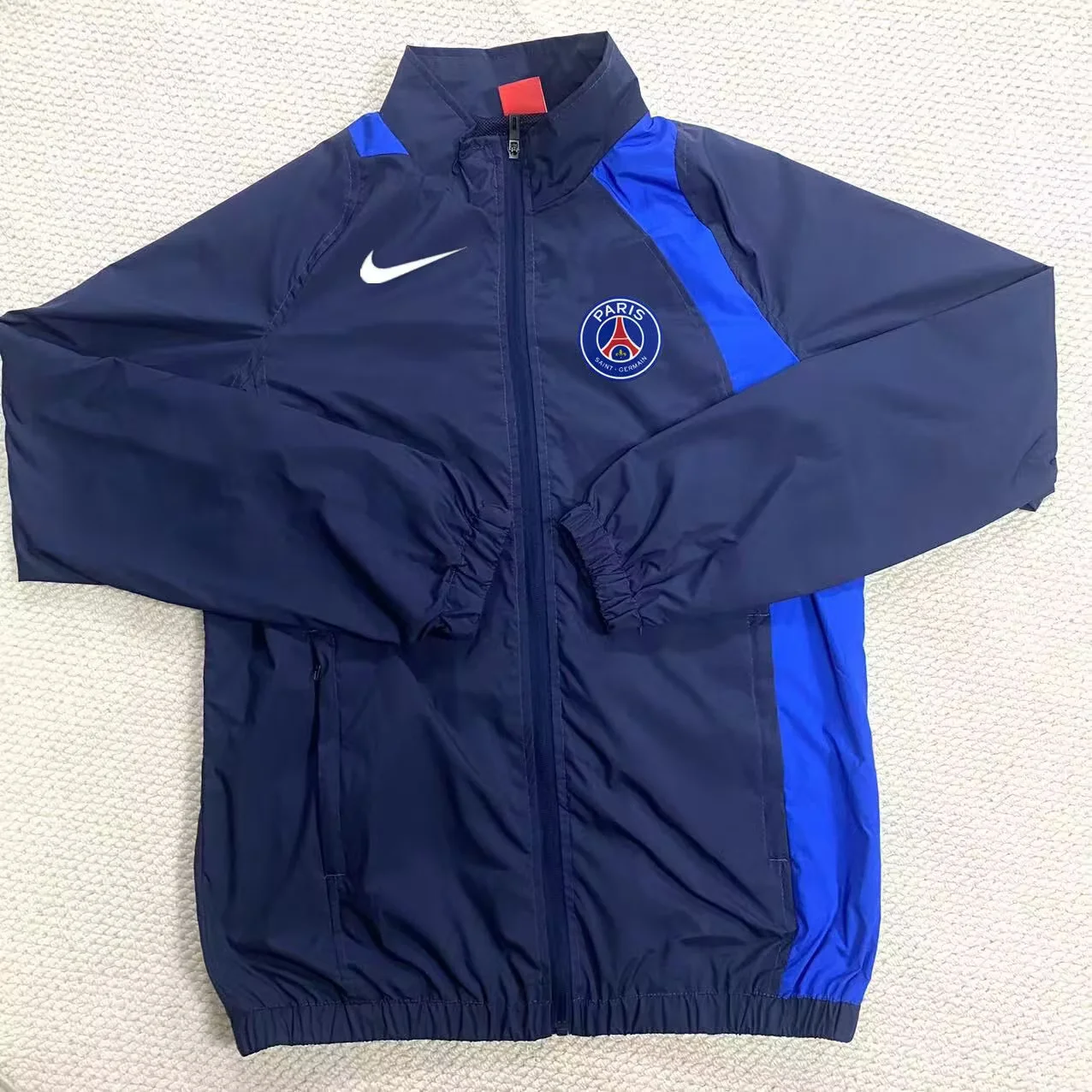 PSG Windbreaker