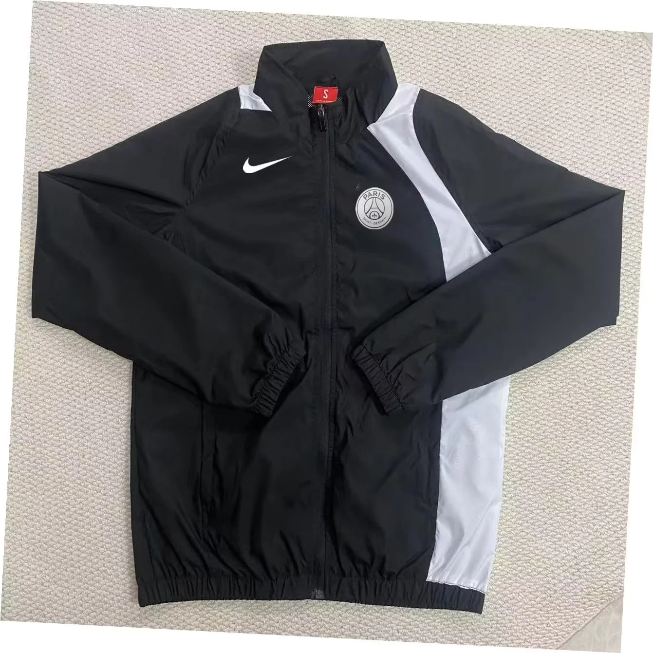 PSG Windbreaker