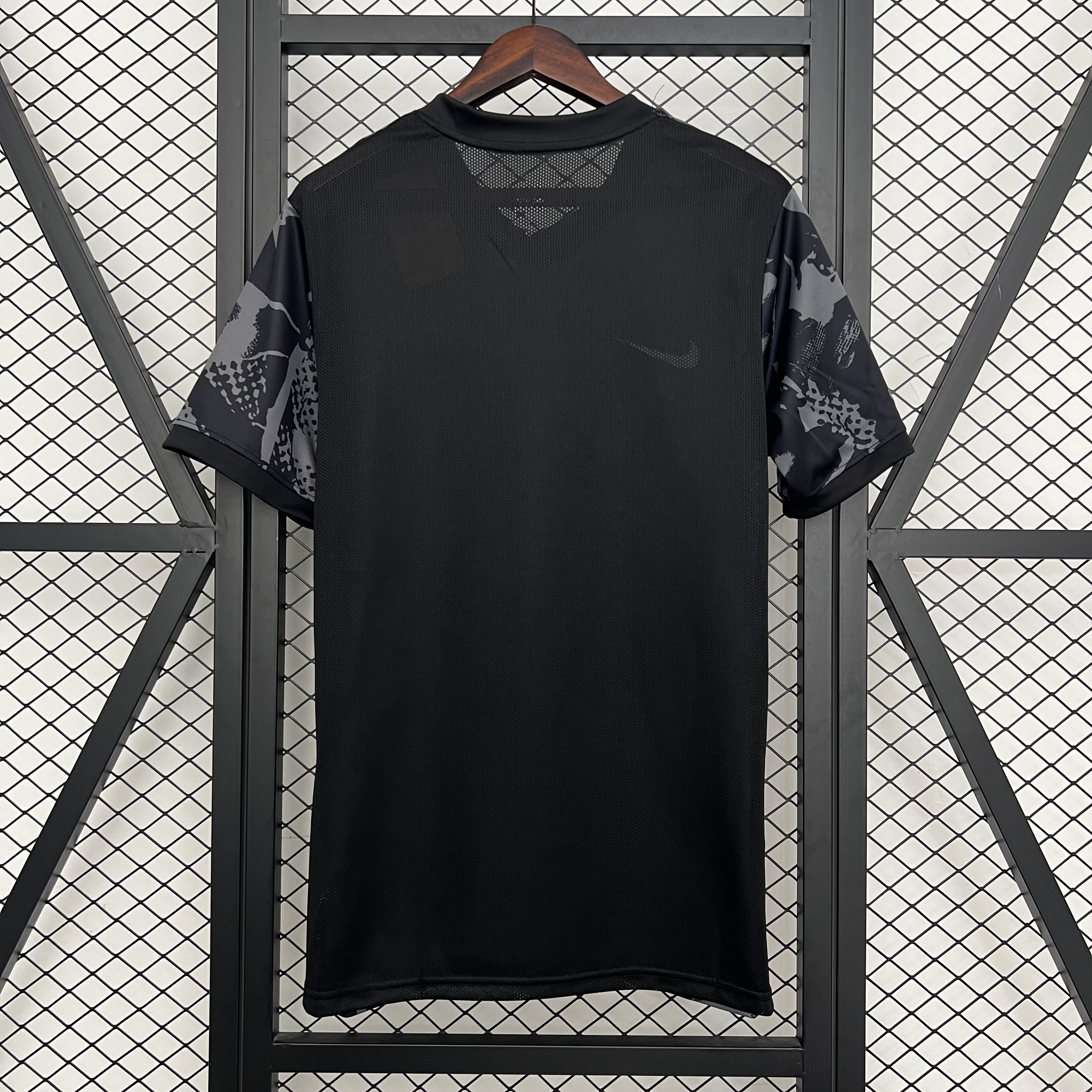 25/26 Sporting Pr-match Kit Black S-4XL