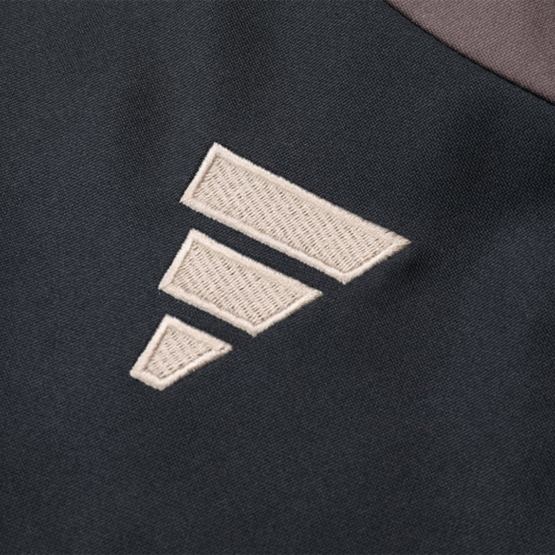 Real Madrid 1/4 Zip Tracksuit 2024/25 Gray