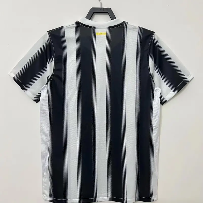 Retro Juventus Home Jersey 2011/12