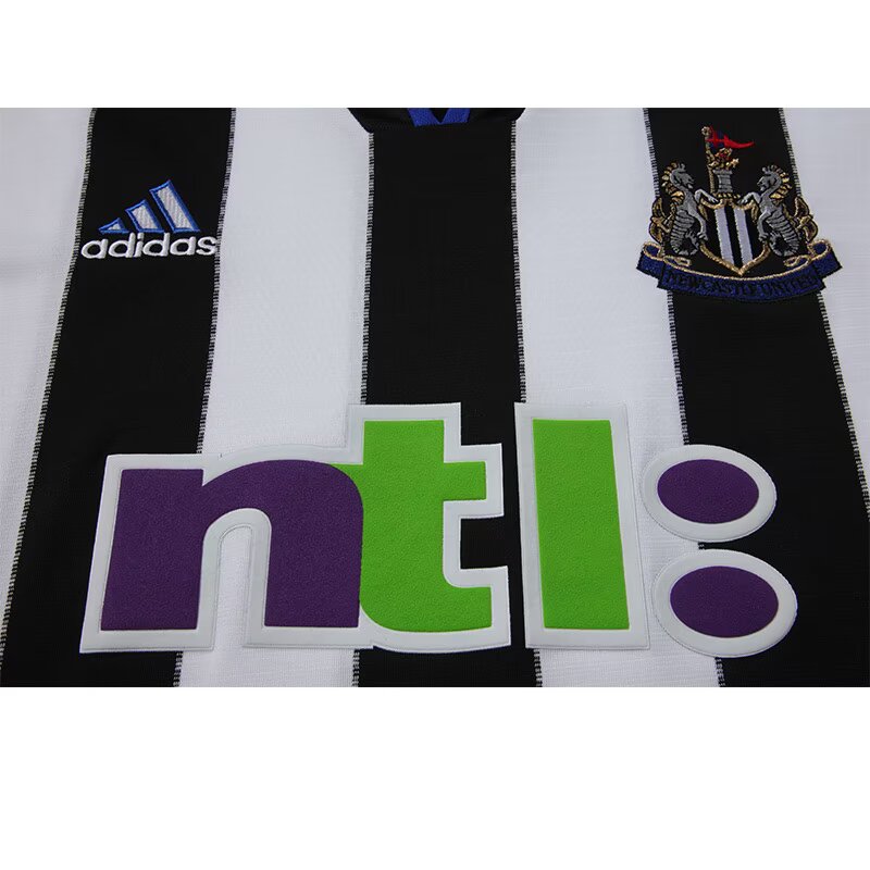 2000-2001 Newcastle United Home Retro Jersey