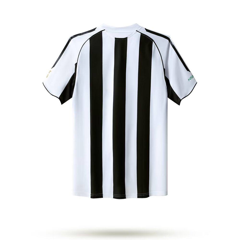 2004-2006 Newcastle United Special Edition Retro Jersey