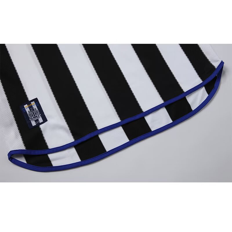 2000-2001 Newcastle United Home Retro Jersey