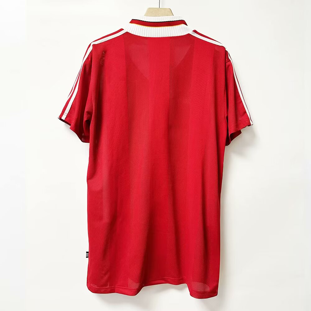 1995-96 Liverpool home jersey