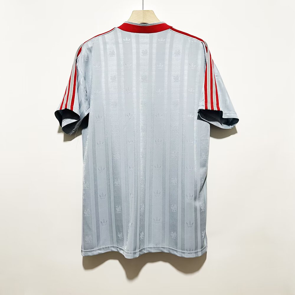 1988-1989 Liverpool away jerseys
