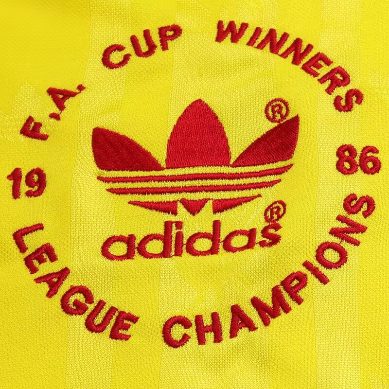 1986 Liverpool Third jerseys