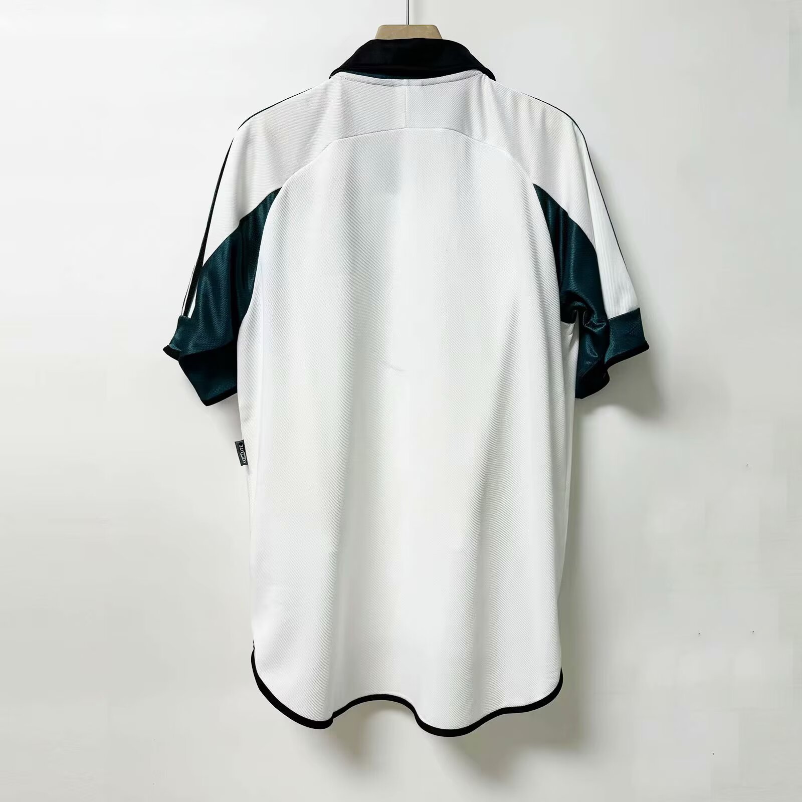 1999-2000 Newcastle United Away Retro Jersey