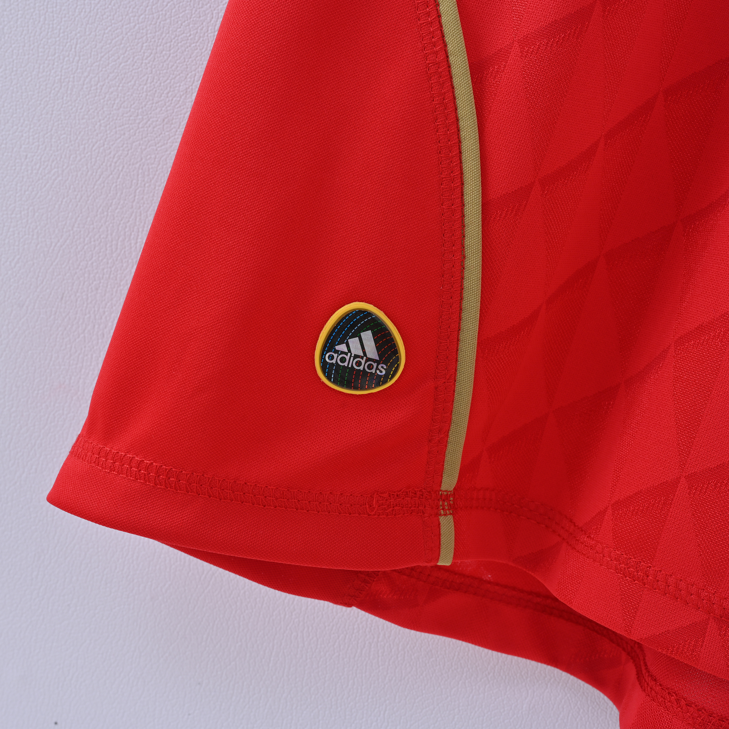 2010-2011 Liverpool home jerseys